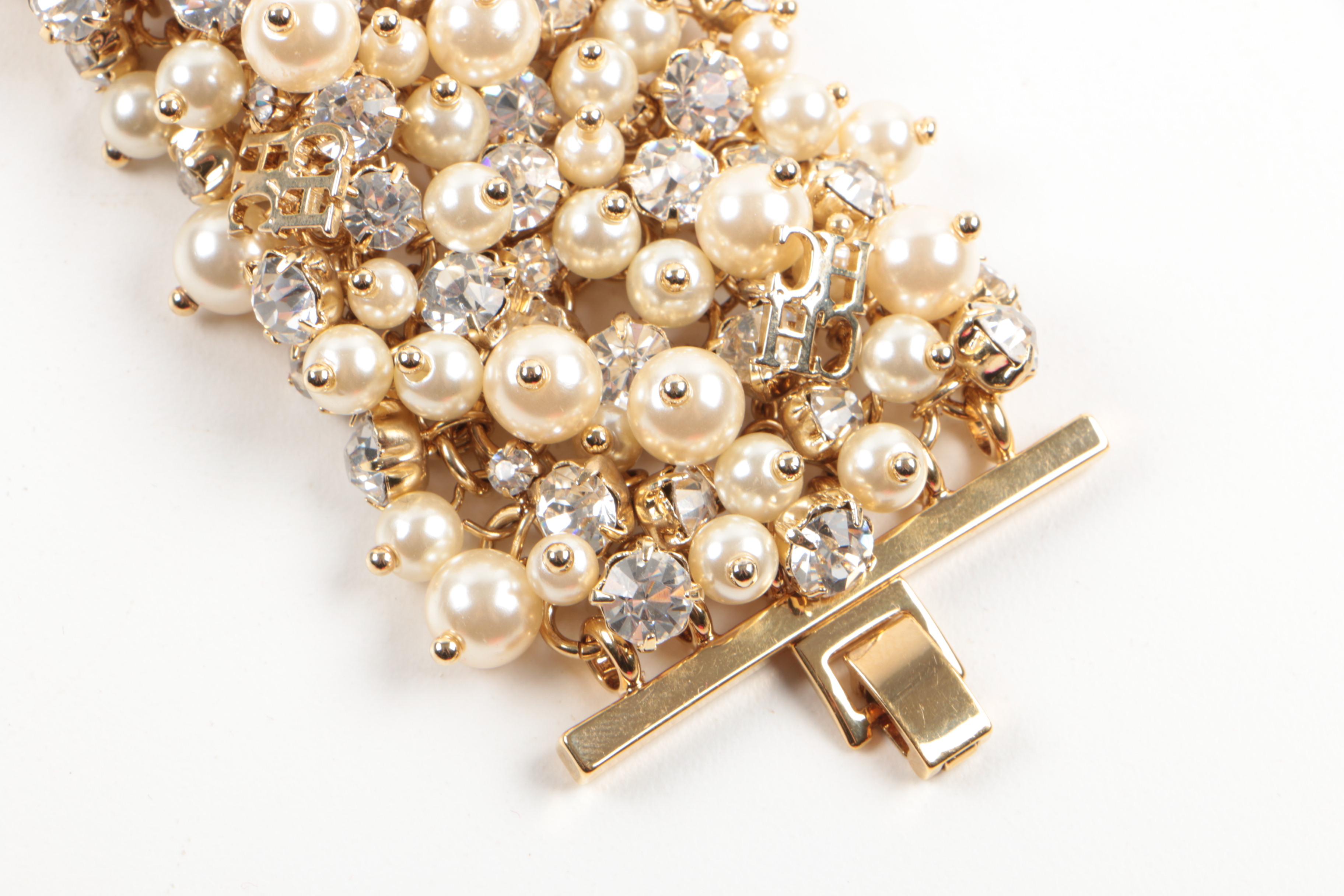 Carolina Herrera Gold Tone Imitation Pearl and Glass Foilback Costume Bracelet