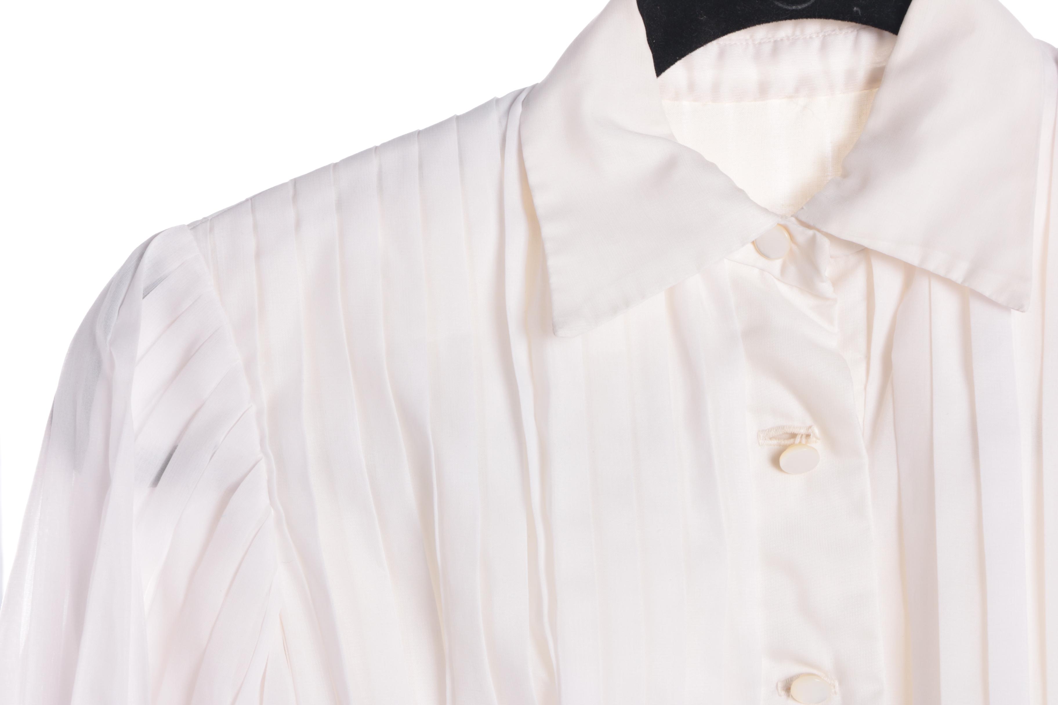 Women's 1960s Vintage White Cotton Pleated Day Dress