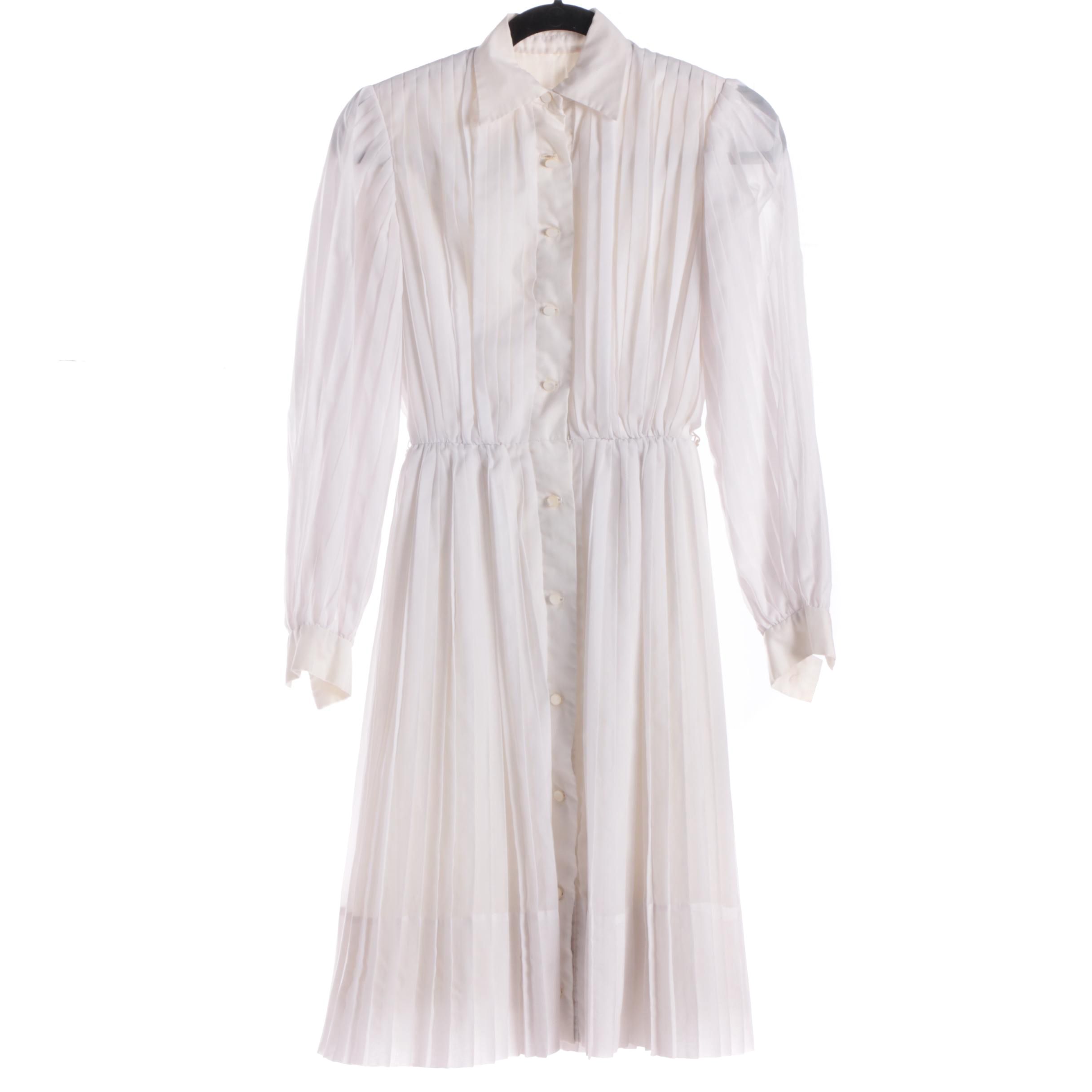 Women's 1960s Vintage White Cotton Pleated Day Dress