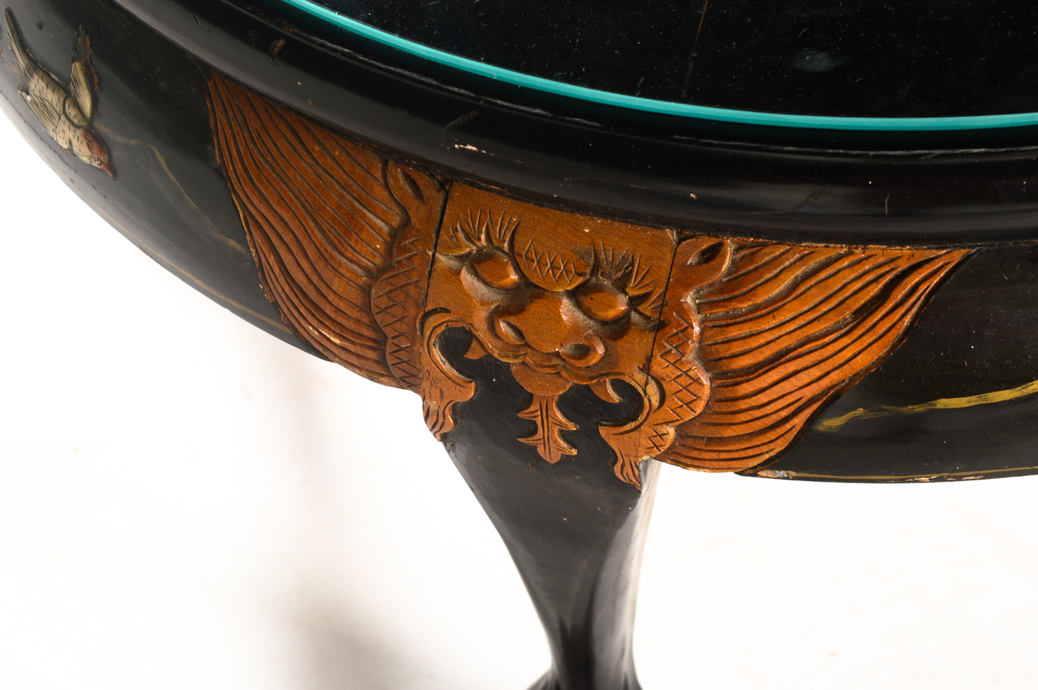 Vintage Chinese Black Lacquered Coffee Table with Nesting Stools