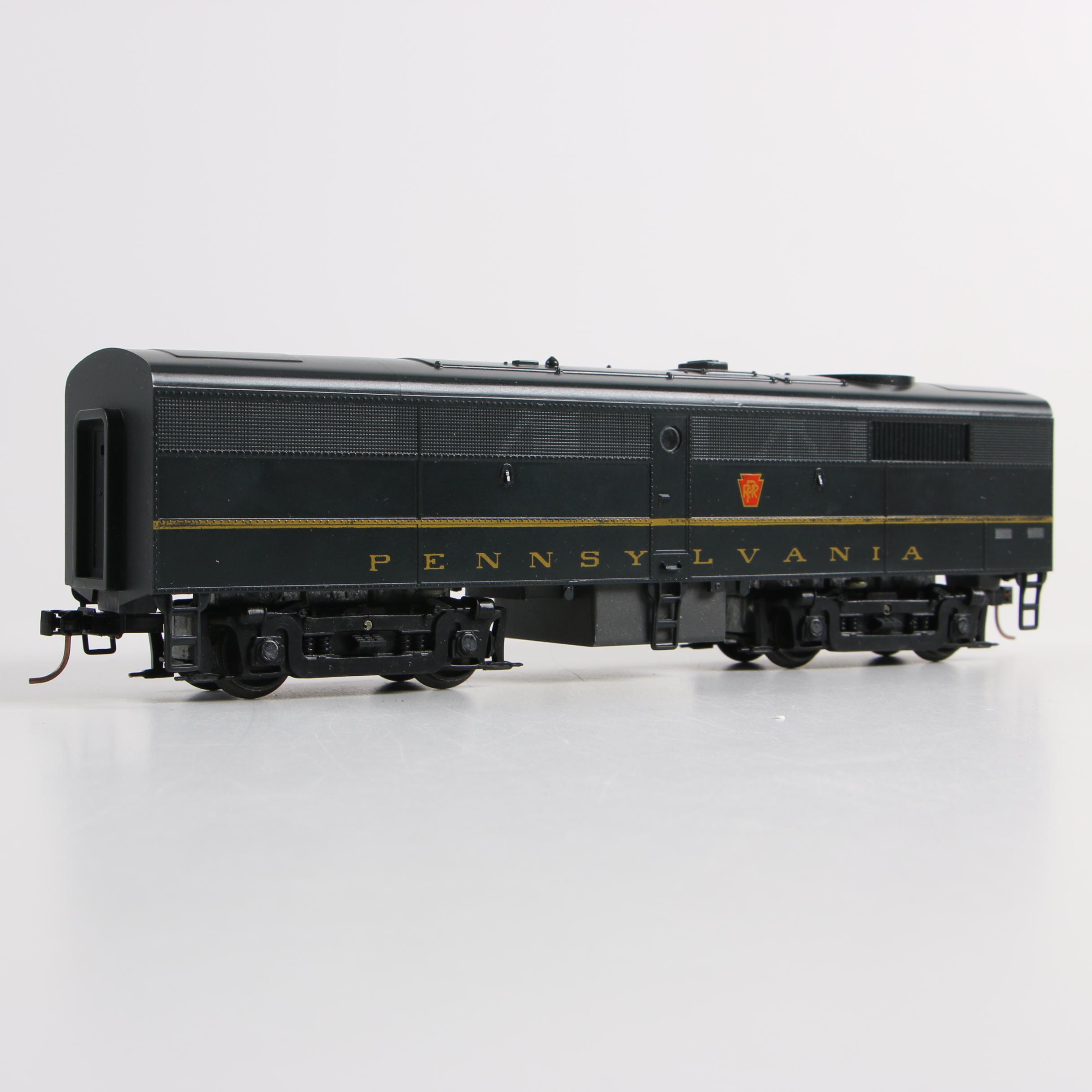 American Models S-Gauge Train Cars