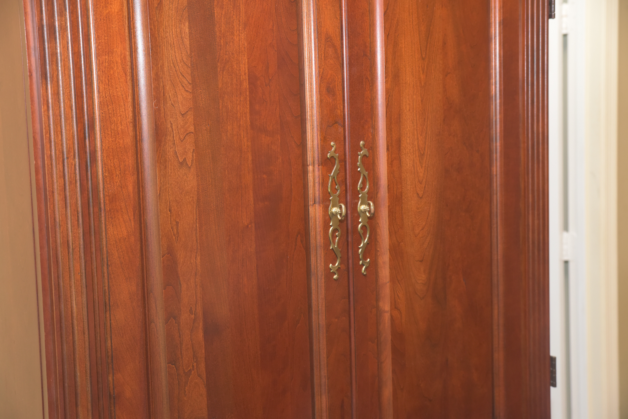 Pennsylvania House Cherry Entertainment Armoire