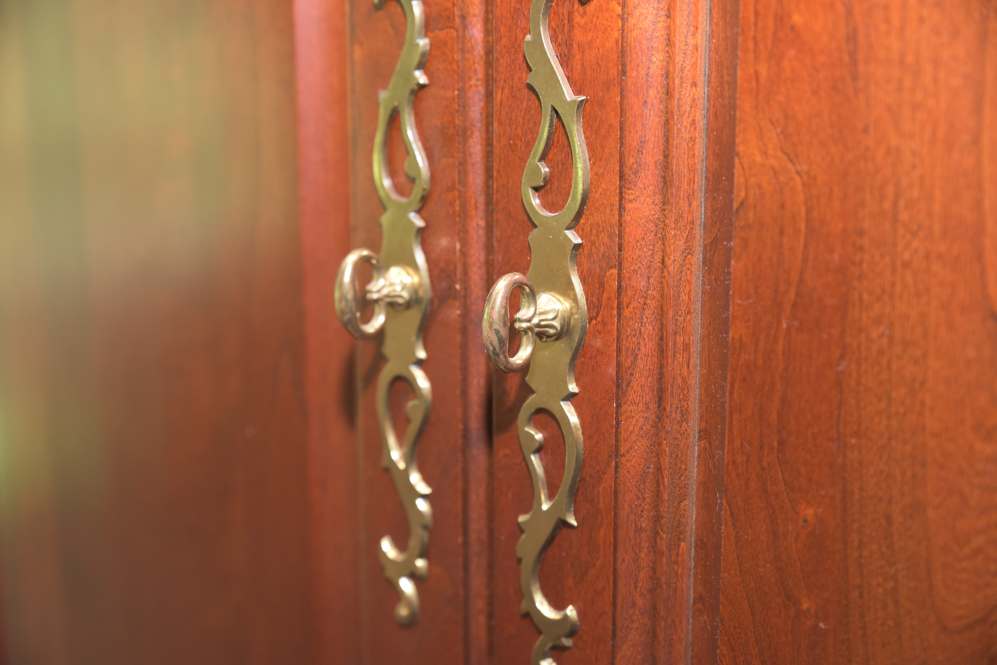 Pennsylvania House Cherry Entertainment Armoire