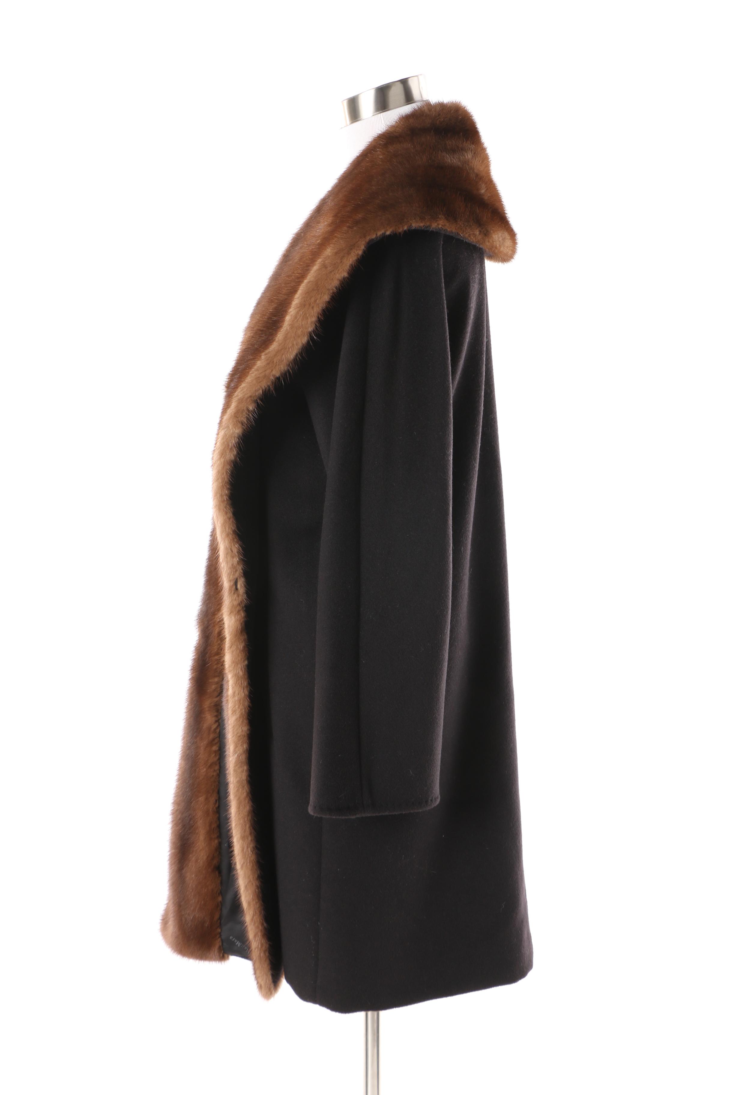 Women's Max Mara Black Wool Blend Coat with Mink Fur Collar