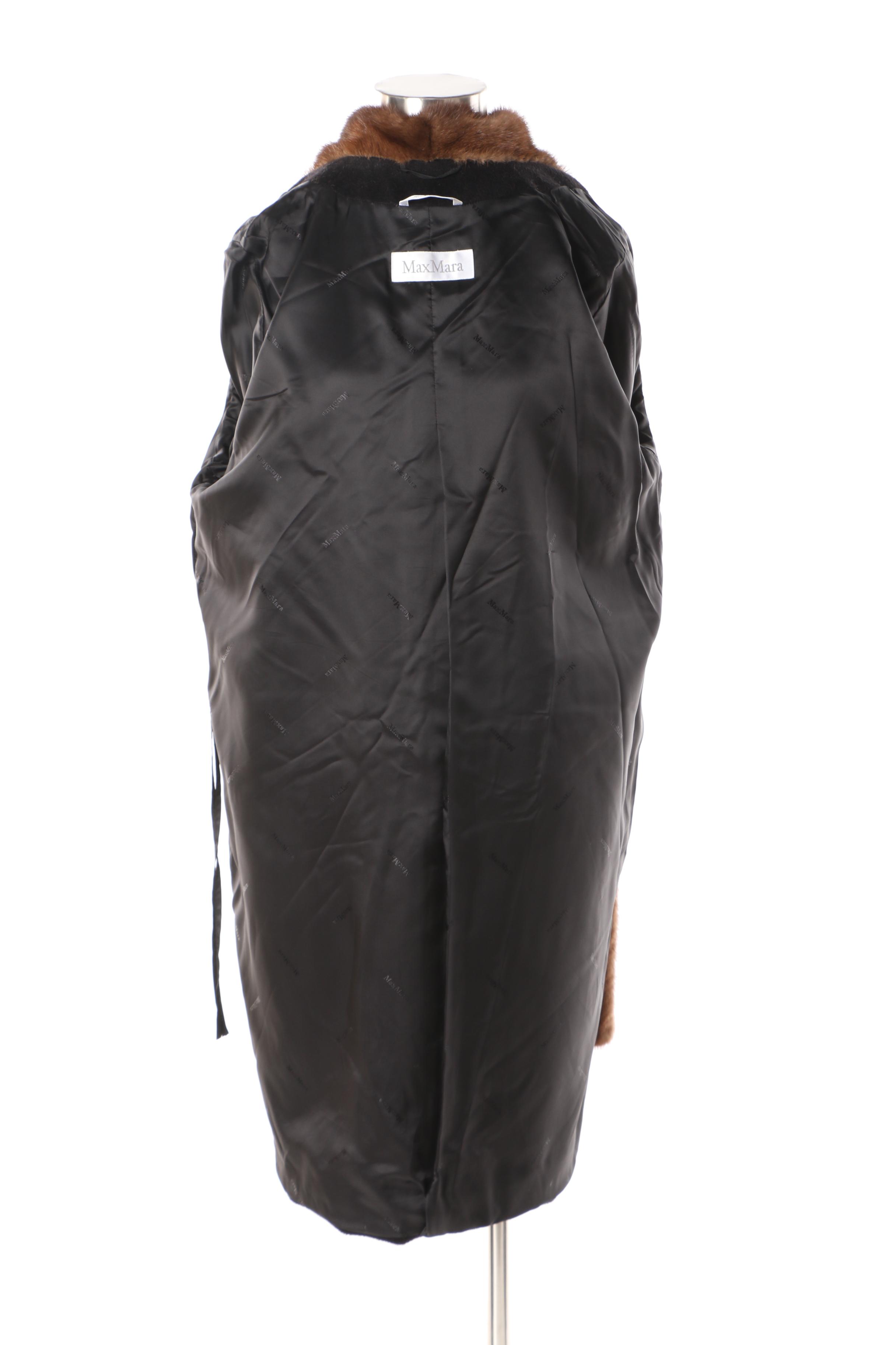 Women's Max Mara Black Wool Blend Coat with Mink Fur Collar