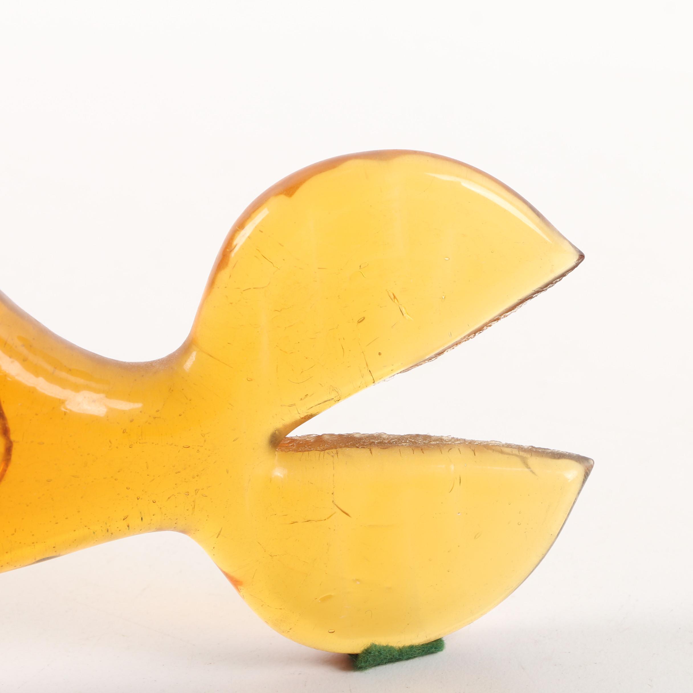 Murano Style Combed with Crackle Glass Fish Sculptures