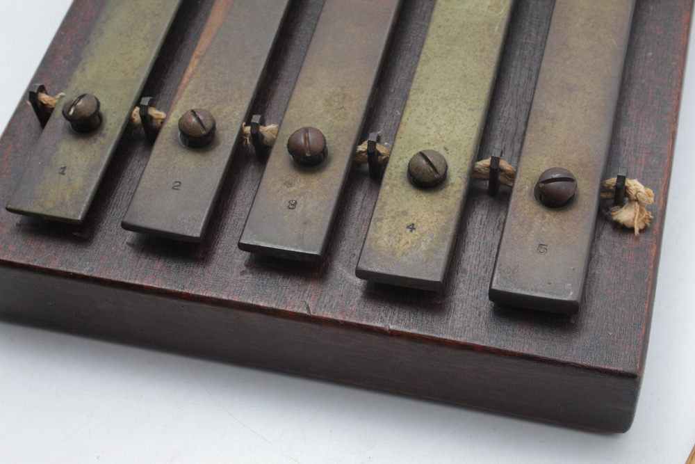 Antique J.C. Deagan Four-Note Dinner Chime