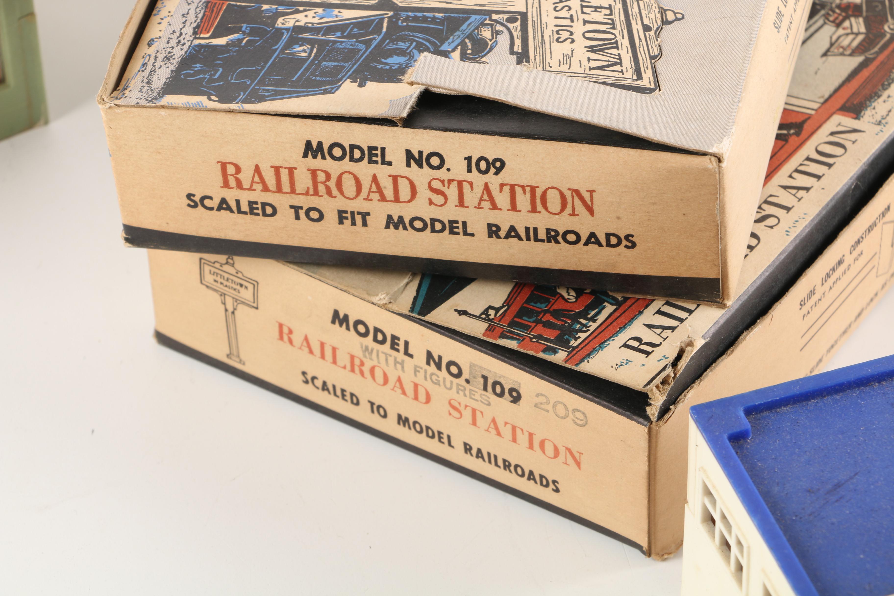 Vintage Littletown Plastic Buildings and Landscape Kits for Train Models