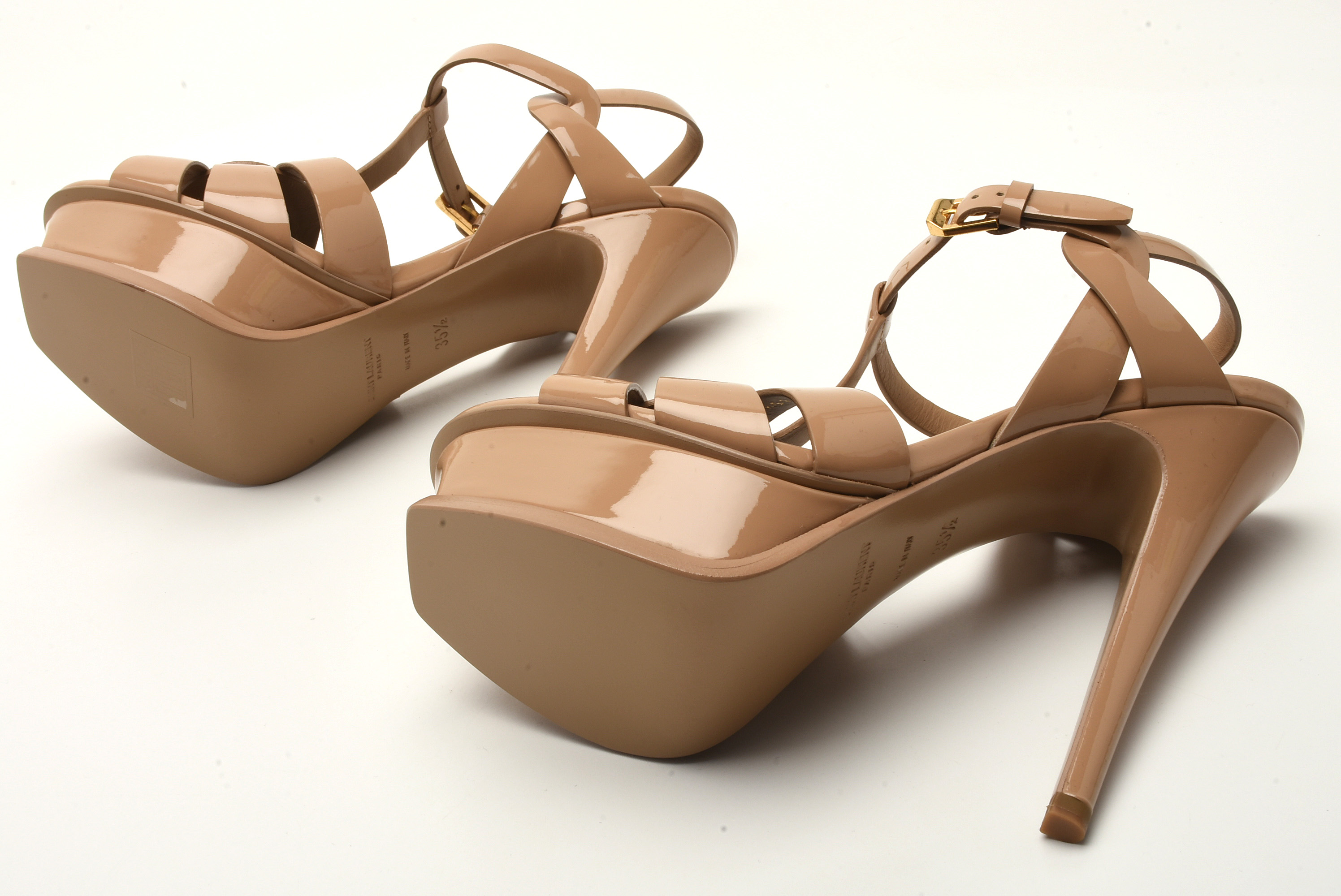 Yves Saint Laurent Tribute Nude Patent Leather Platform High-Heeled Sandals