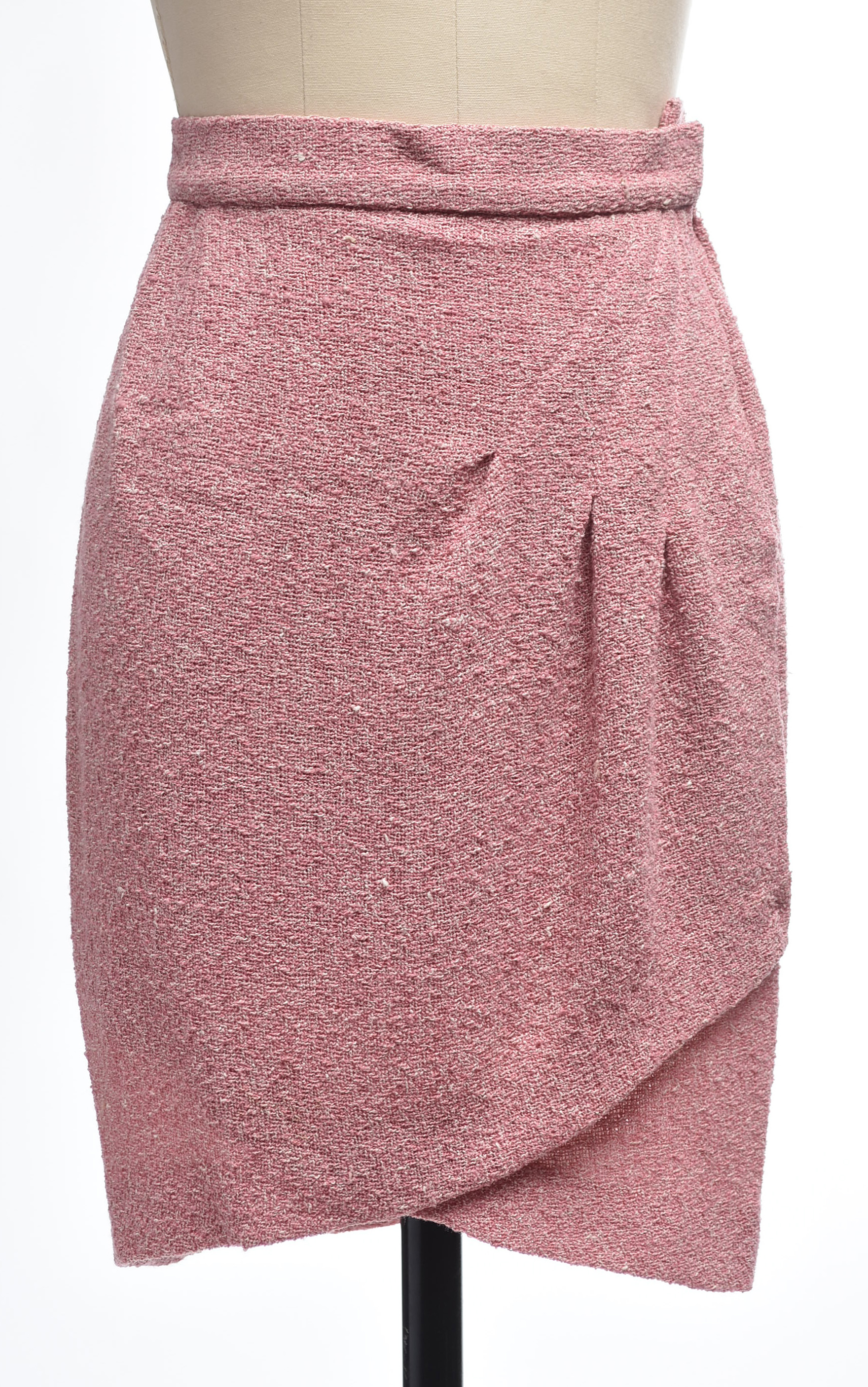 Valentino Boutique Dusky Pink Bouclé Knit Skirt and Jacket