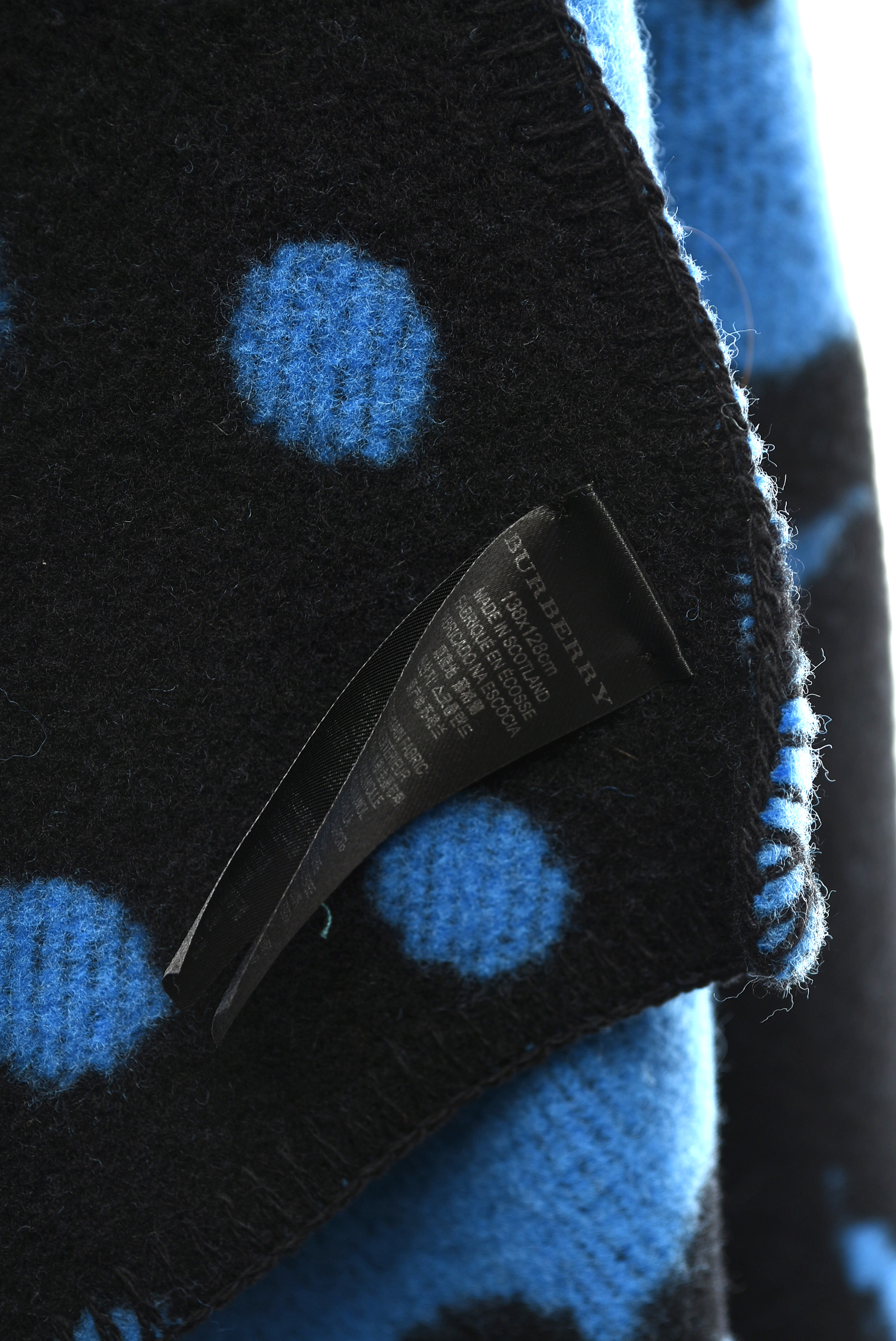 Burberry Prorsum Wool and Cashmere Blend Jacquard Cape