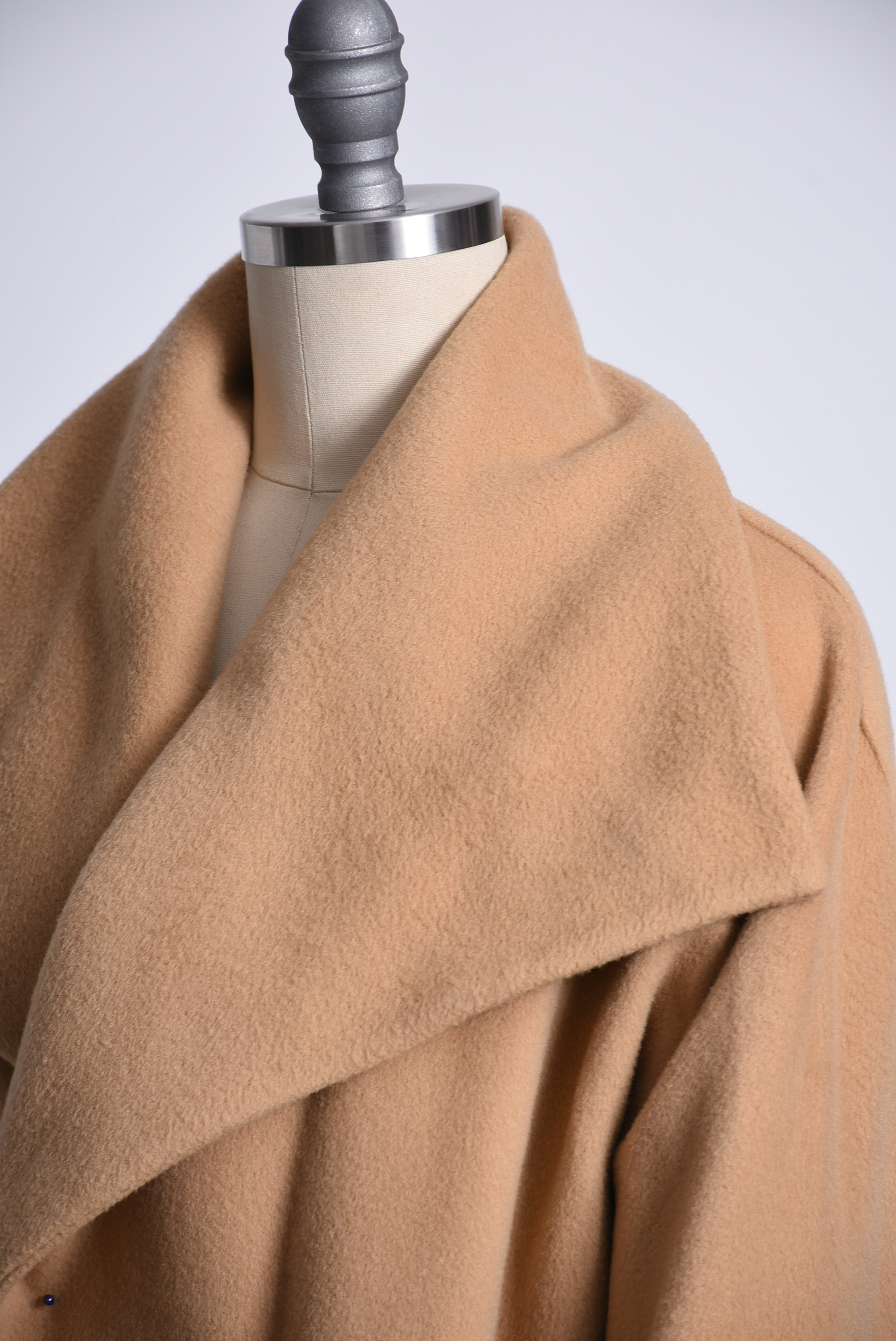 Donna Karan Camel Cashmere Oversized Open-Front Coat