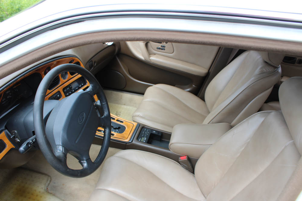 1992 Infiniti Q45 Sedan