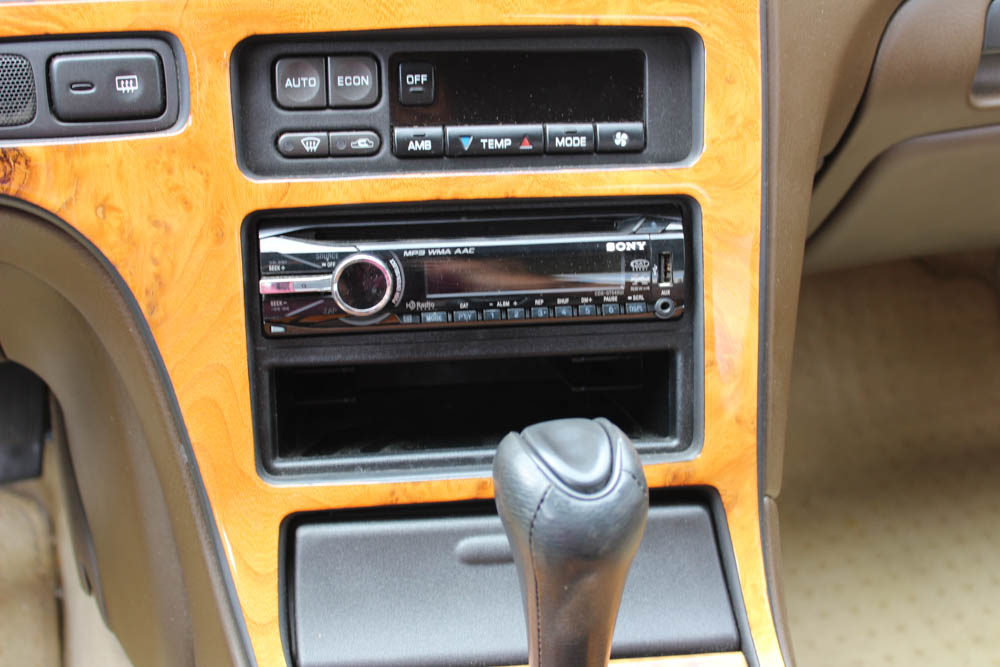 1992 Infiniti Q45 Sedan