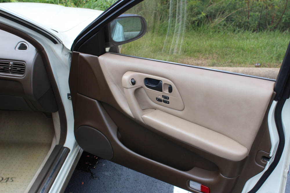 1992 Infiniti Q45 Sedan