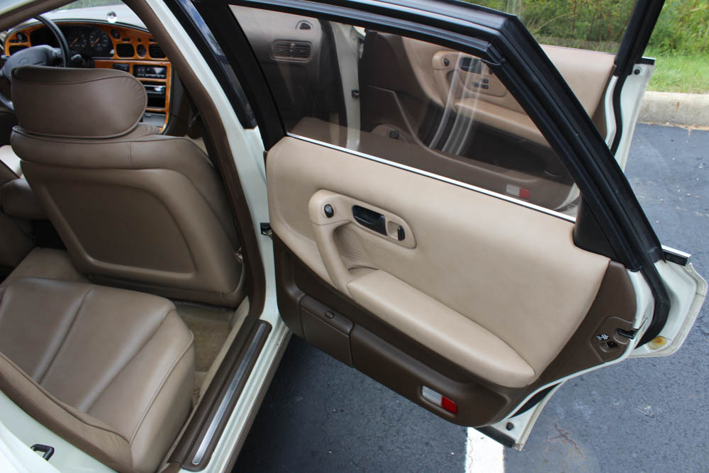1992 Infiniti Q45 Sedan