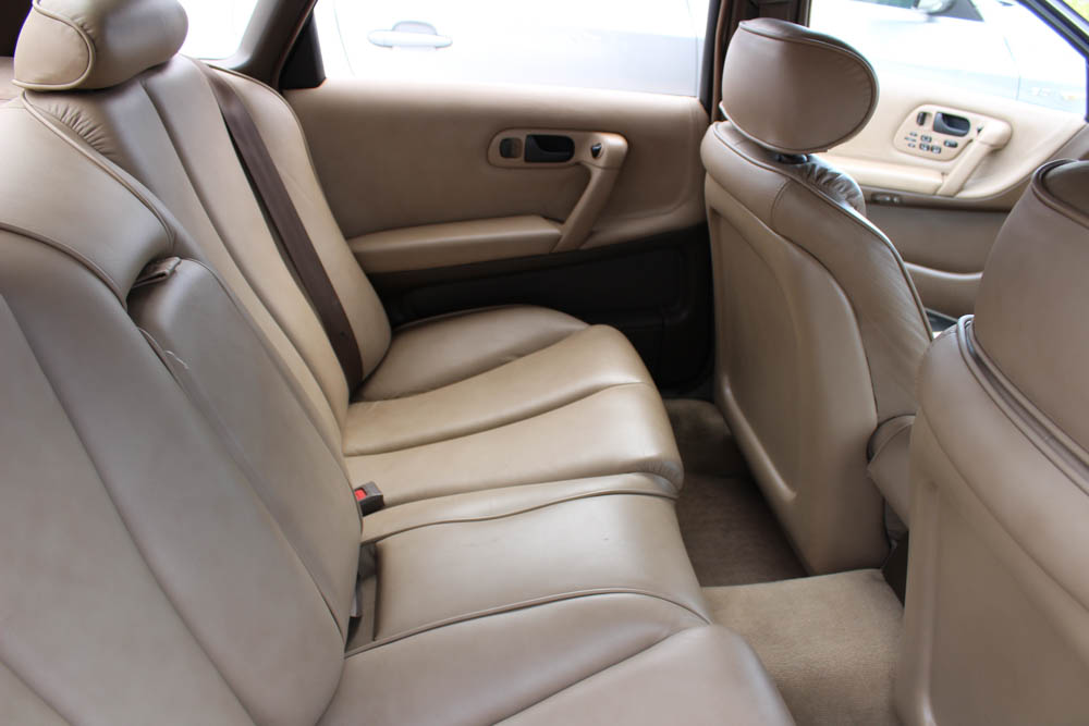 1992 Infiniti Q45 Sedan