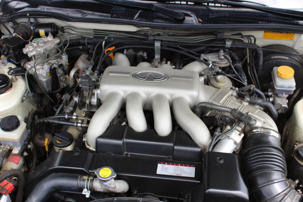 1992 Infiniti Q45 Sedan