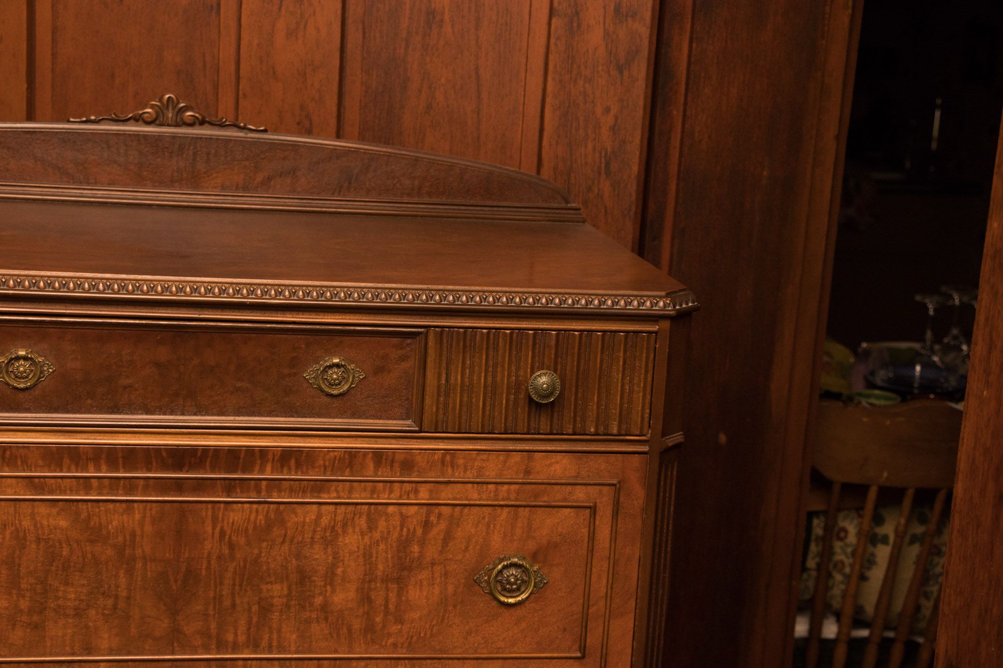 Vintage Flame Mahogany Veneer Chest of Drawers