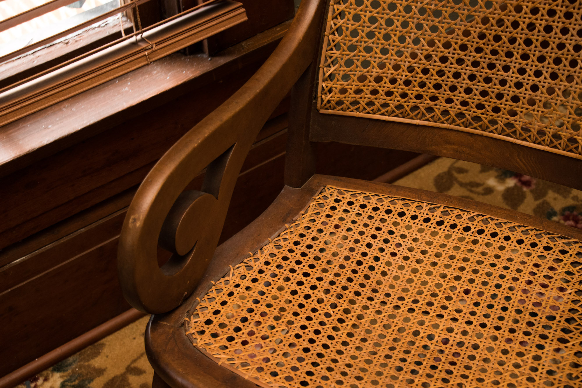Vintage Victorian Style Rocking Chair.