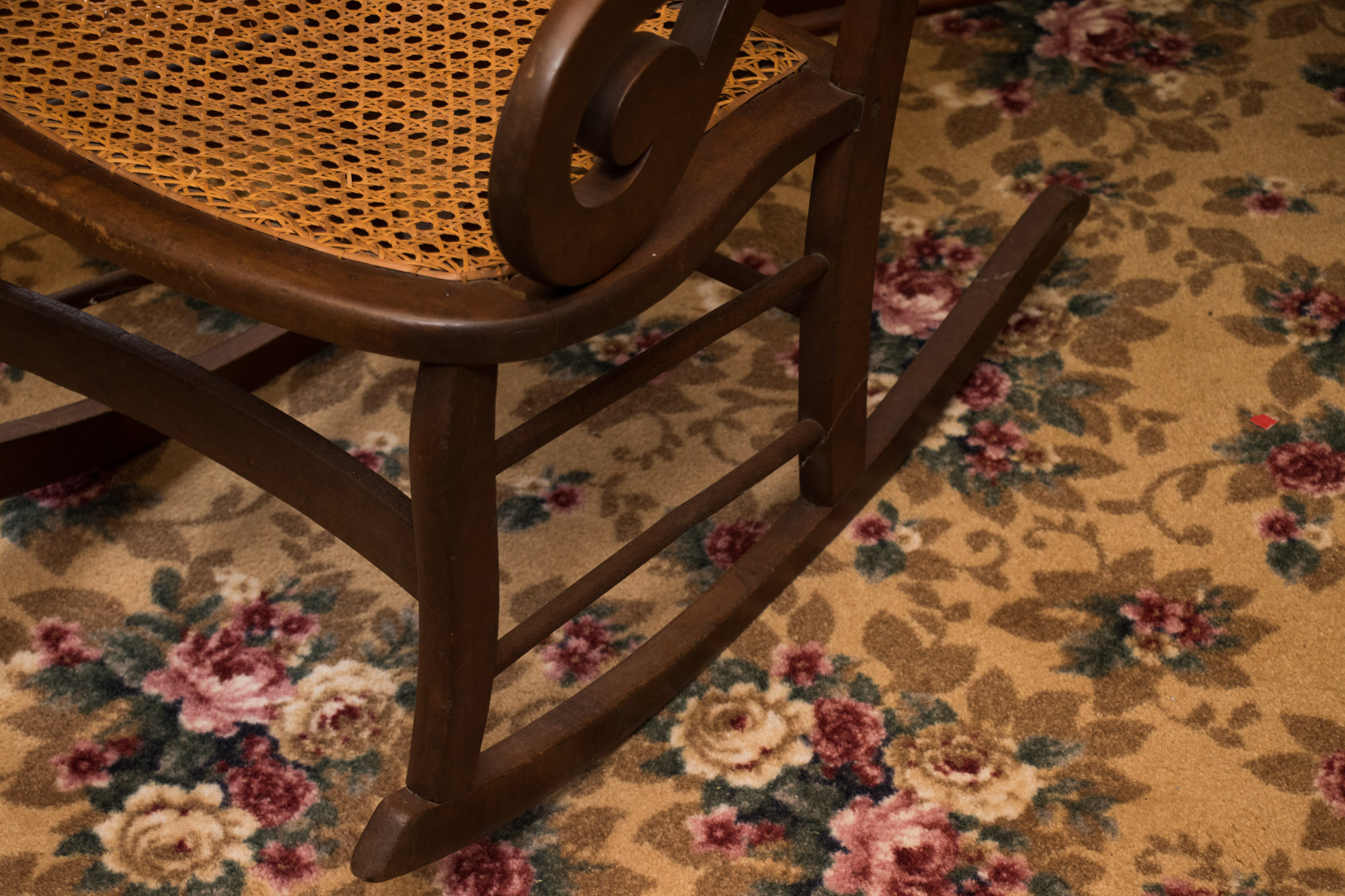 Vintage Victorian Style Rocking Chair.