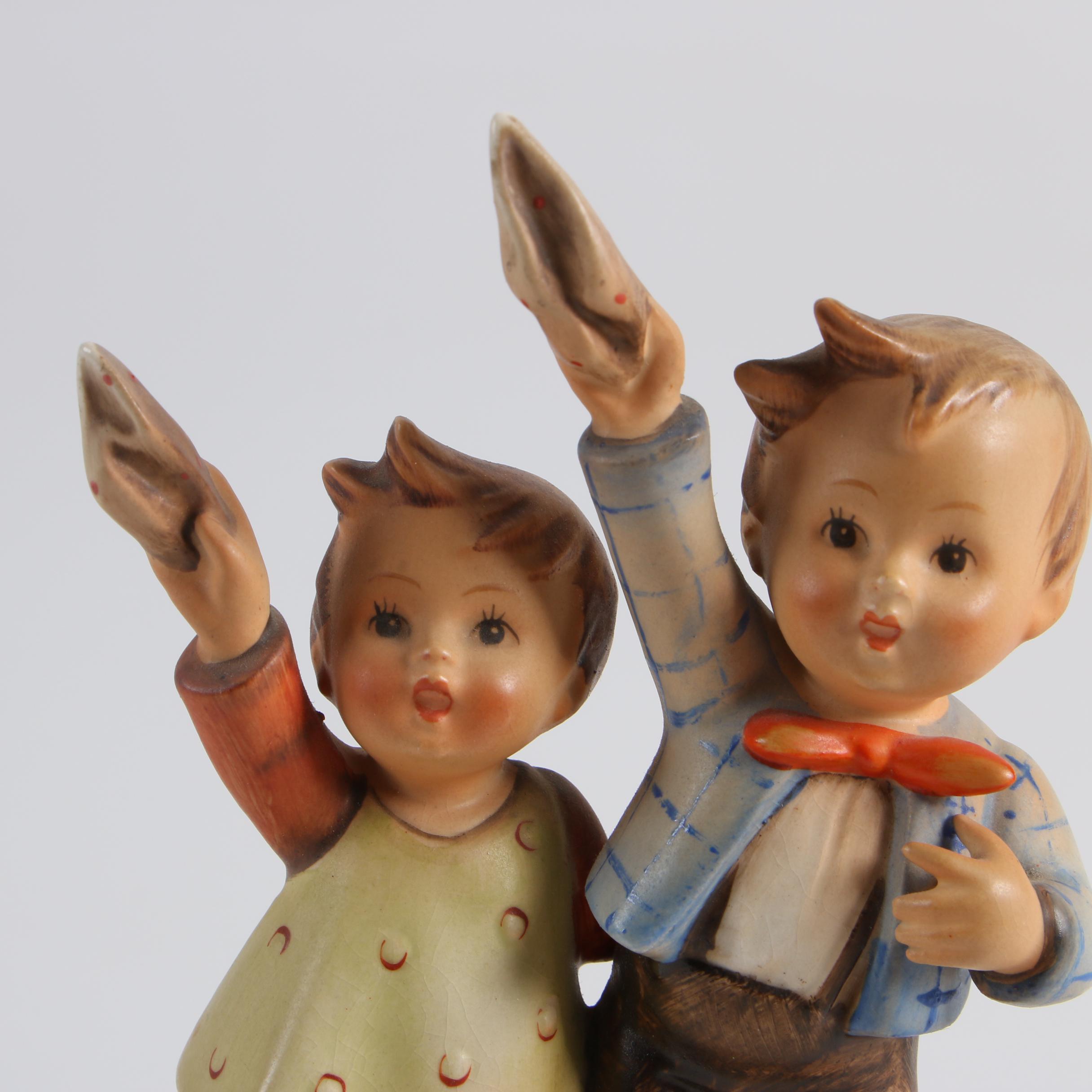 Goebel Hummel "Auf Wiedersehen" Porcelain Figurine