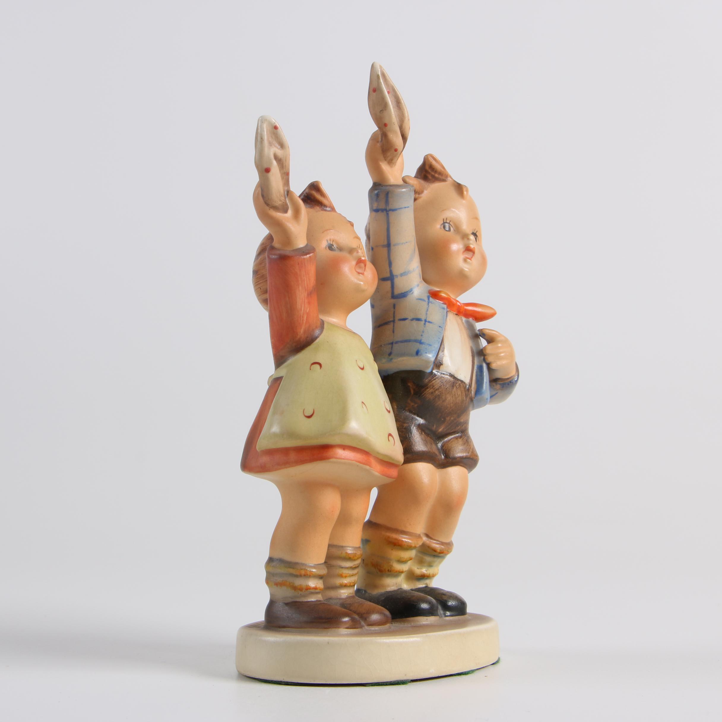 Goebel Hummel "Auf Wiedersehen" Porcelain Figurine