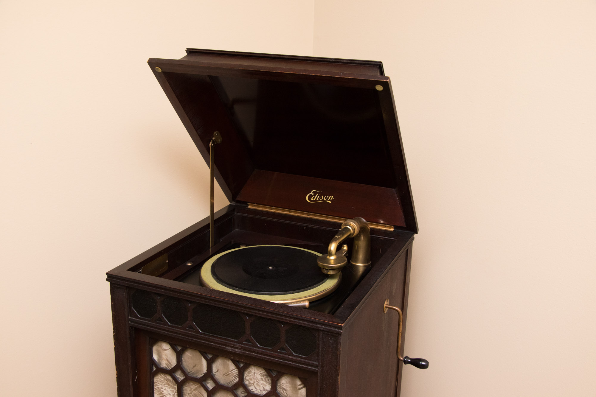 Thomas A. Edison Disc Phonograph