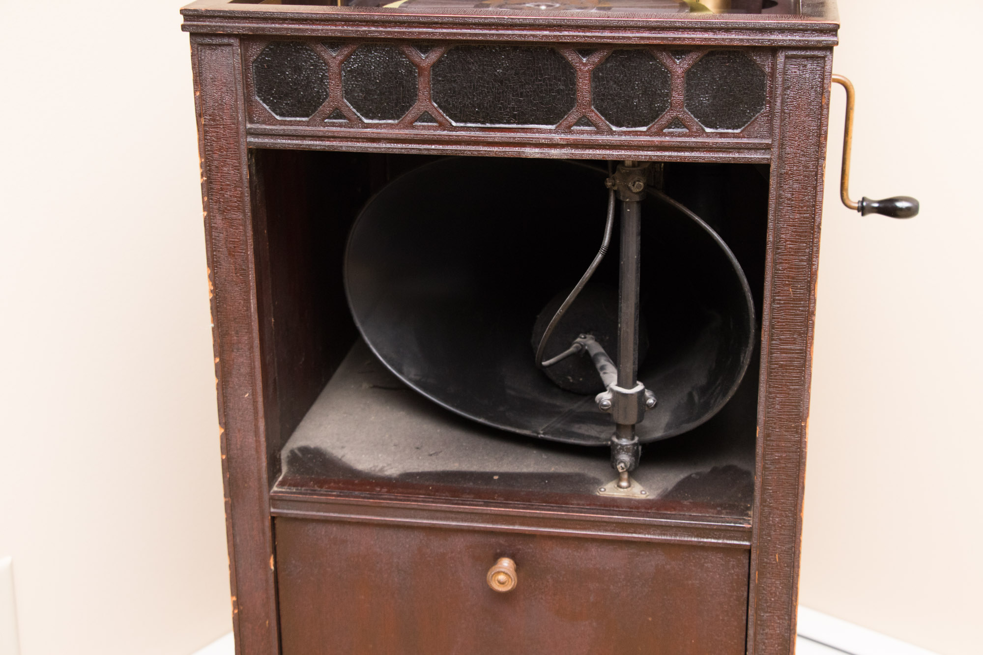 Thomas A. Edison Disc Phonograph