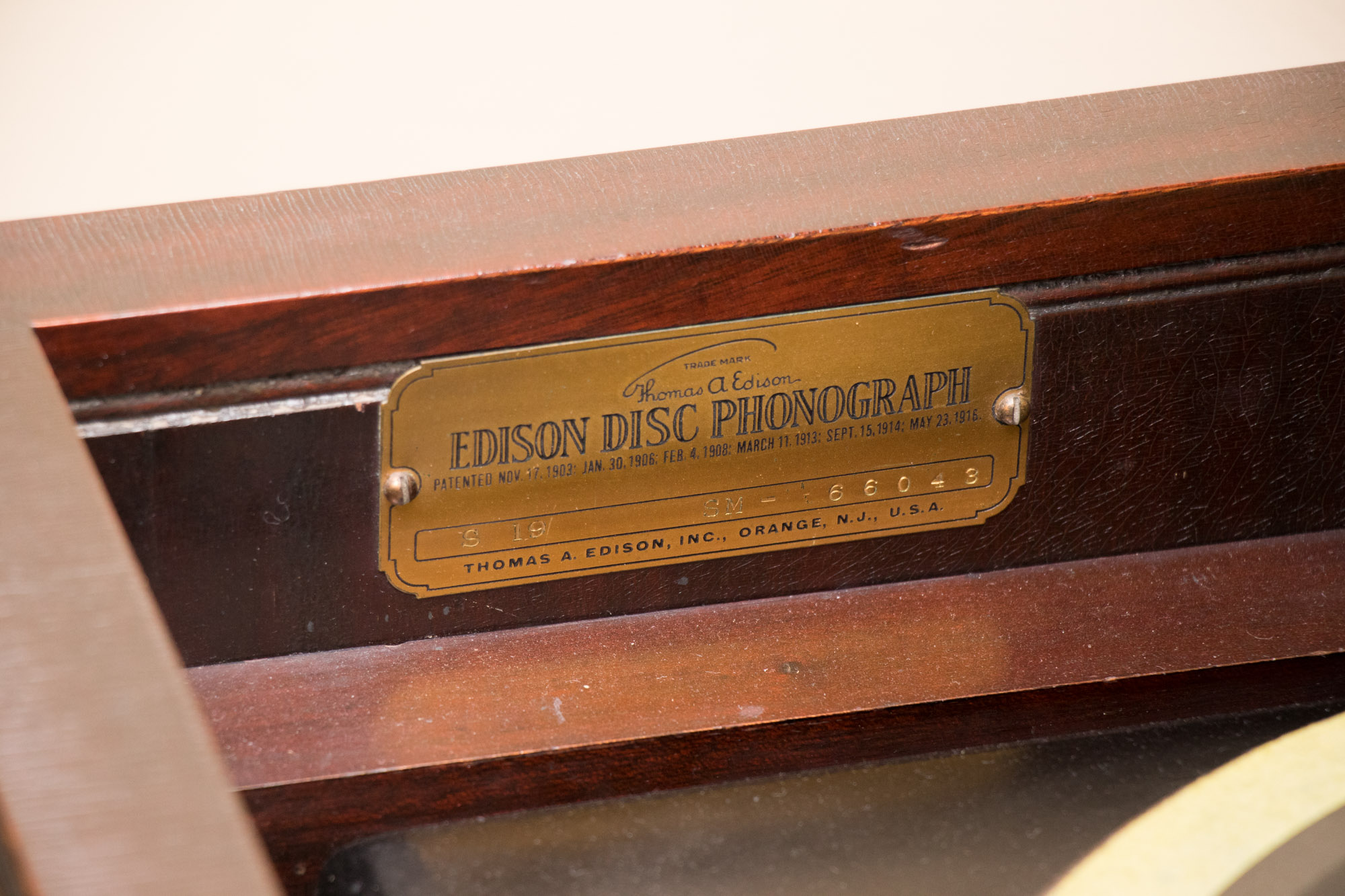 Thomas A. Edison Disc Phonograph