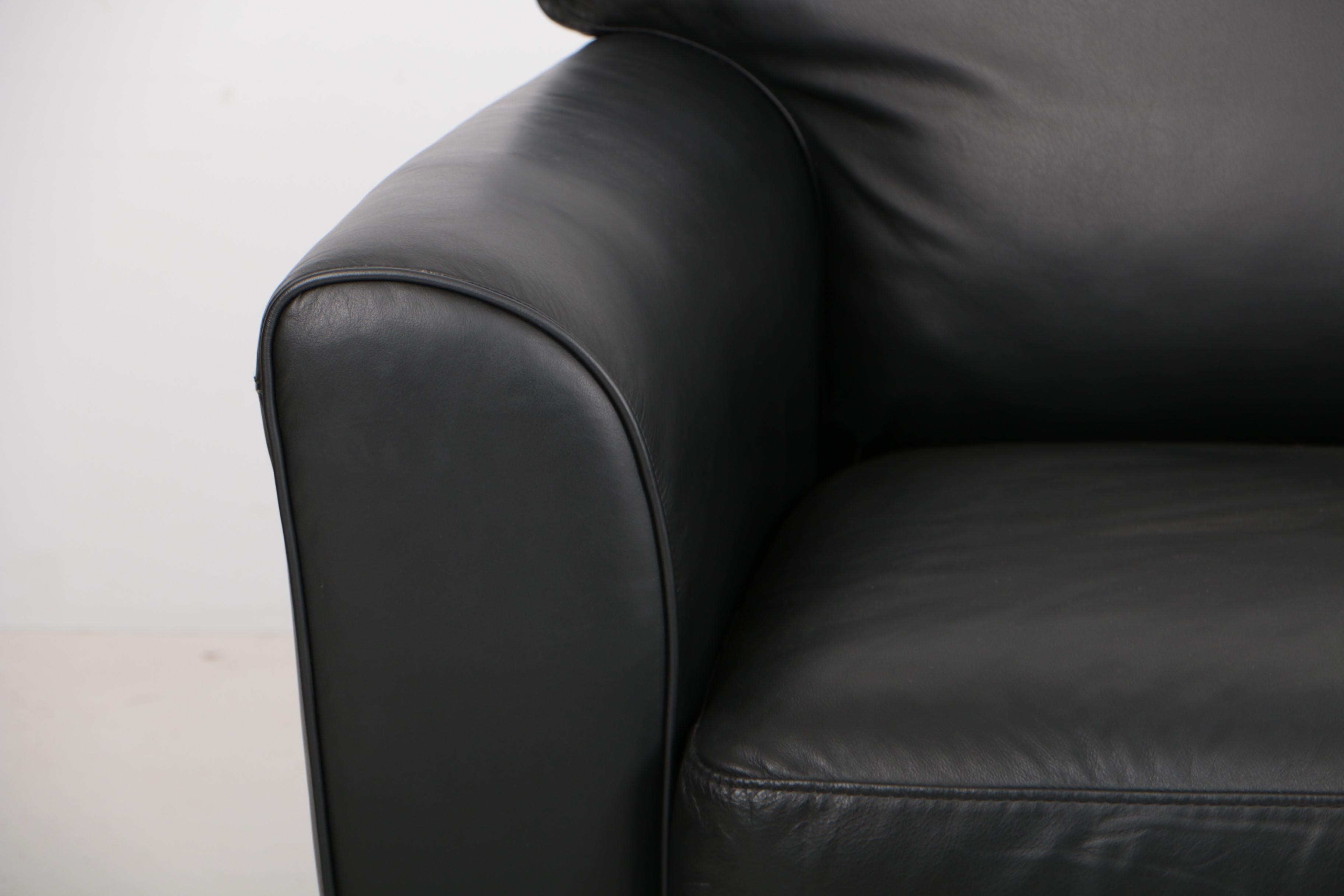 Natuzzi Black Leather Three-Seat Sleeper Sofa