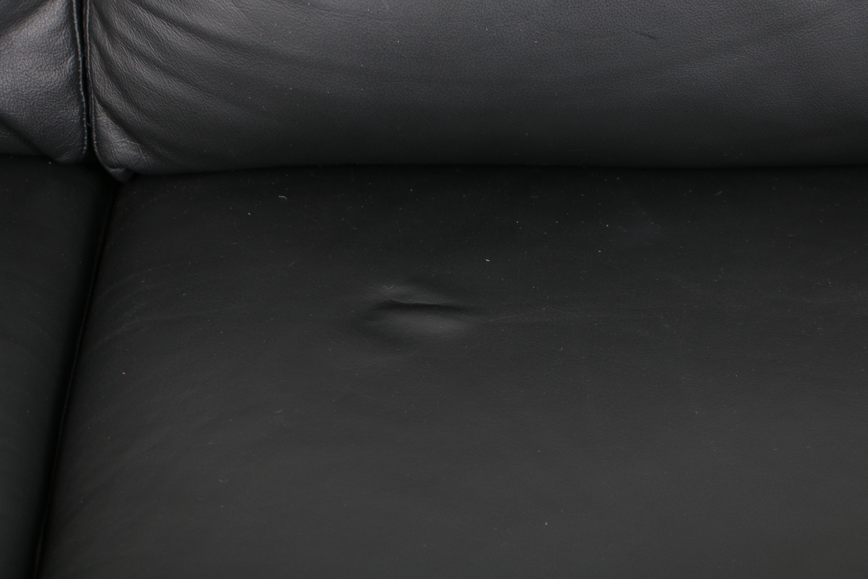 Natuzzi Black Leather Three-Seat Sleeper Sofa