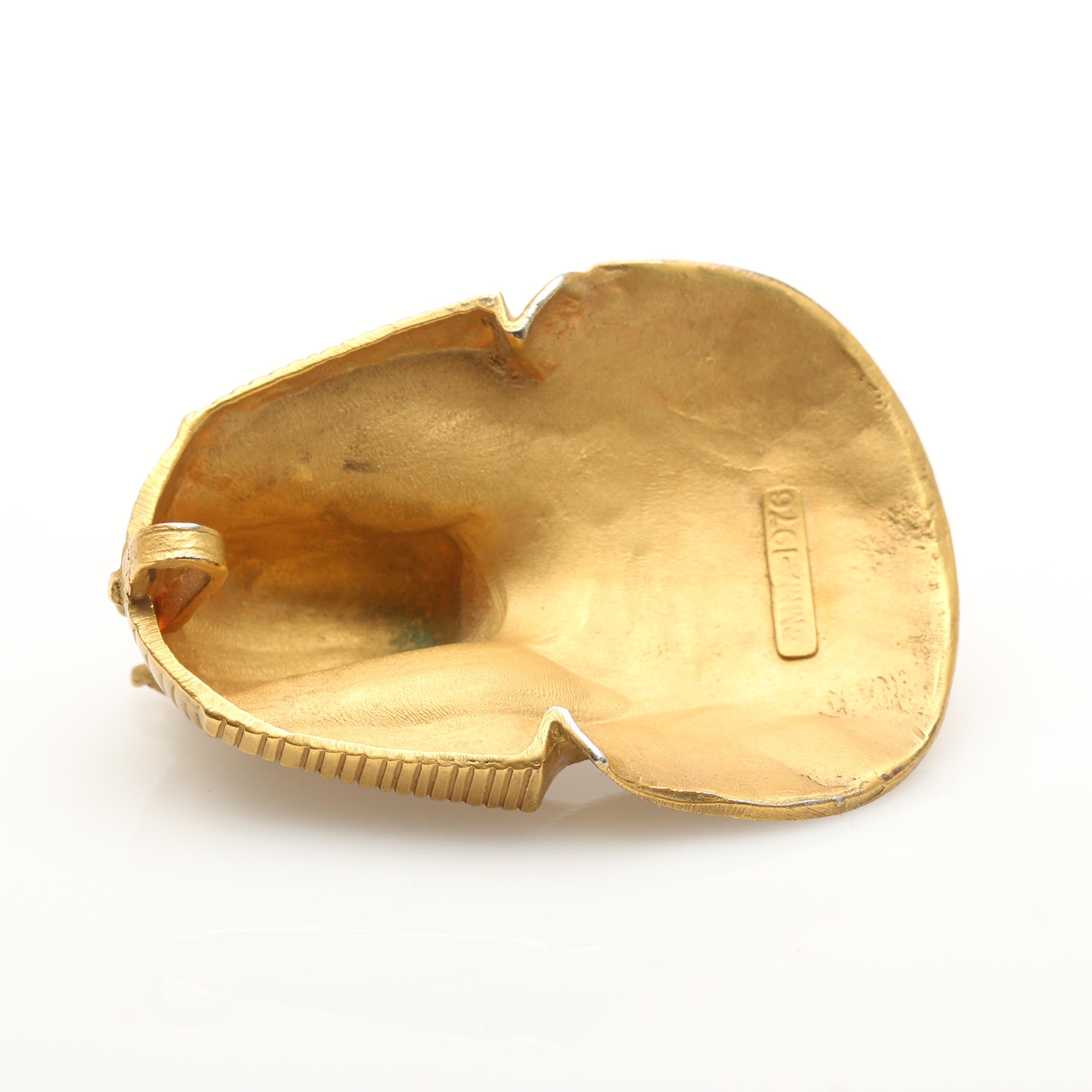1976 MoMA King Tut Egyptian Bust Pendant