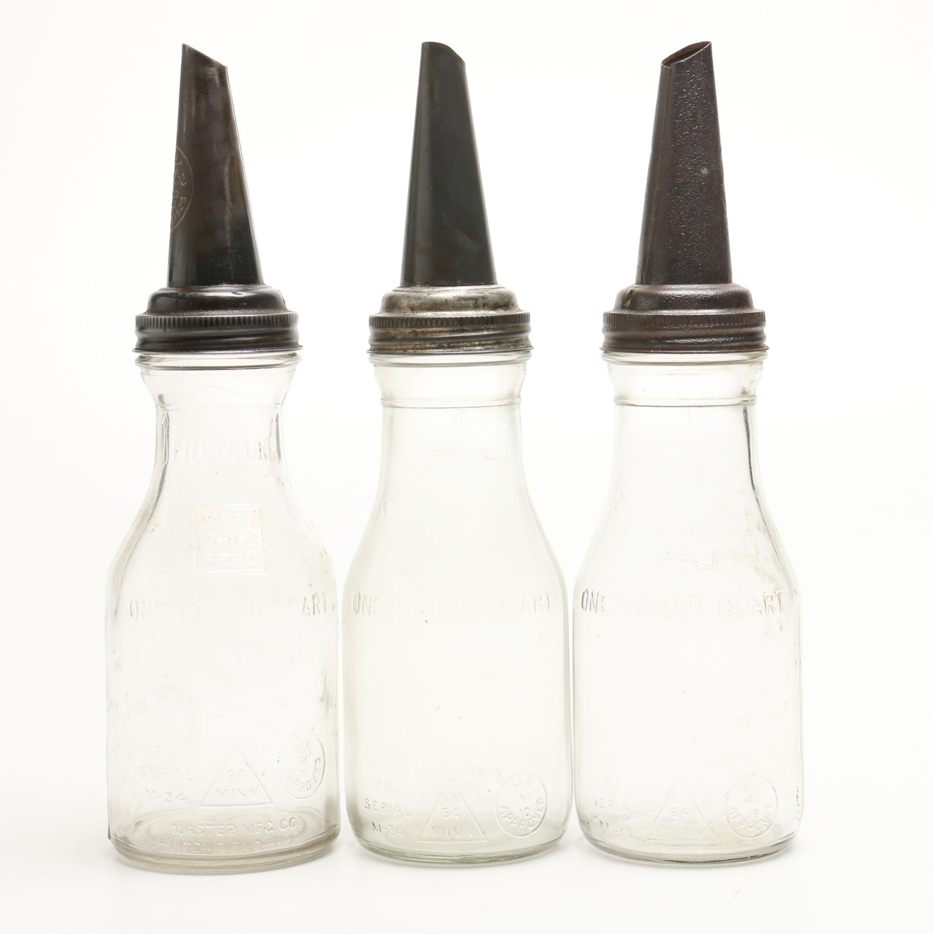 Vintage Quart Oil Bottles with Spouts Featuring Mobil Oil AF