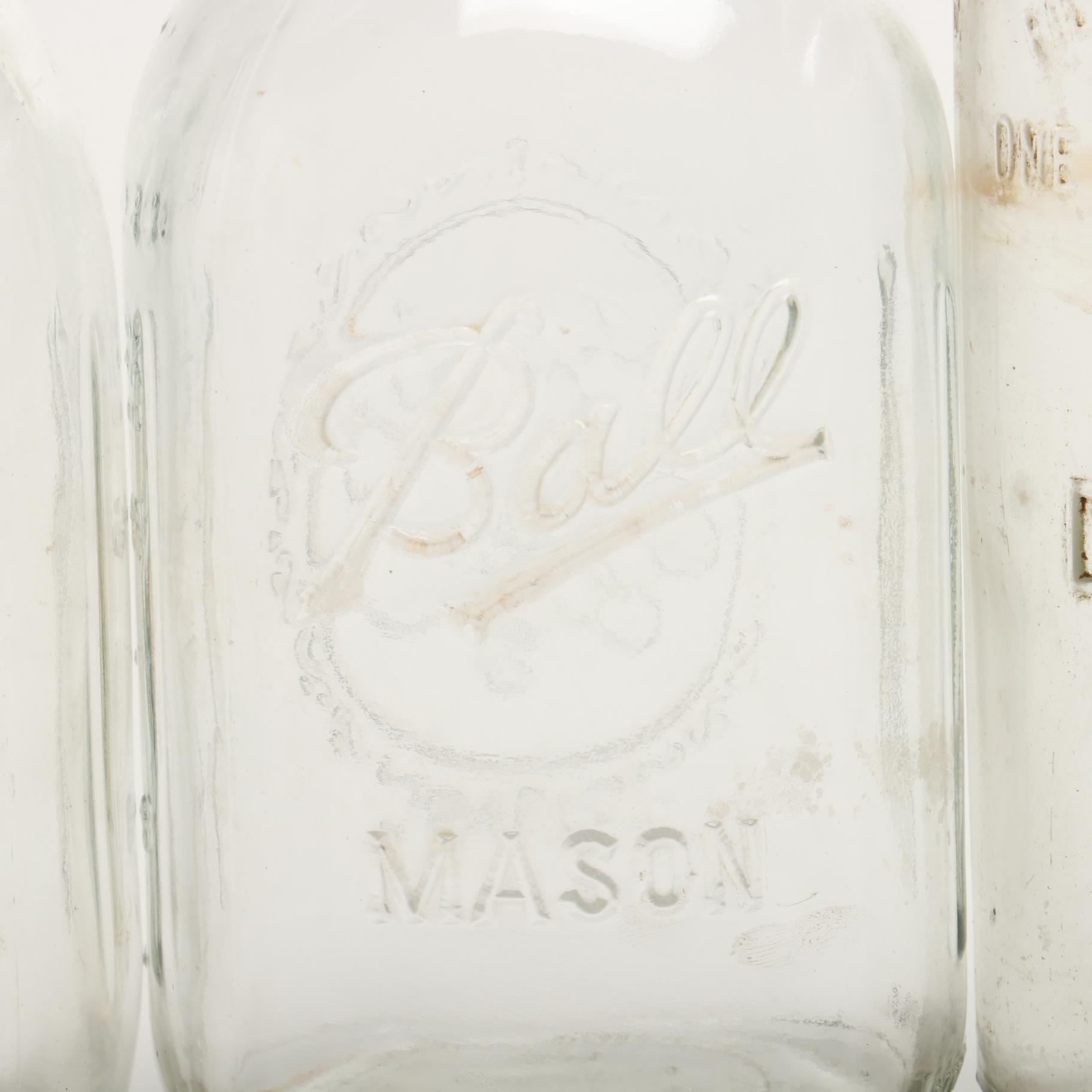 Vintage Quart Oil Bottles with Spouts Featuring Mobil Oil AF