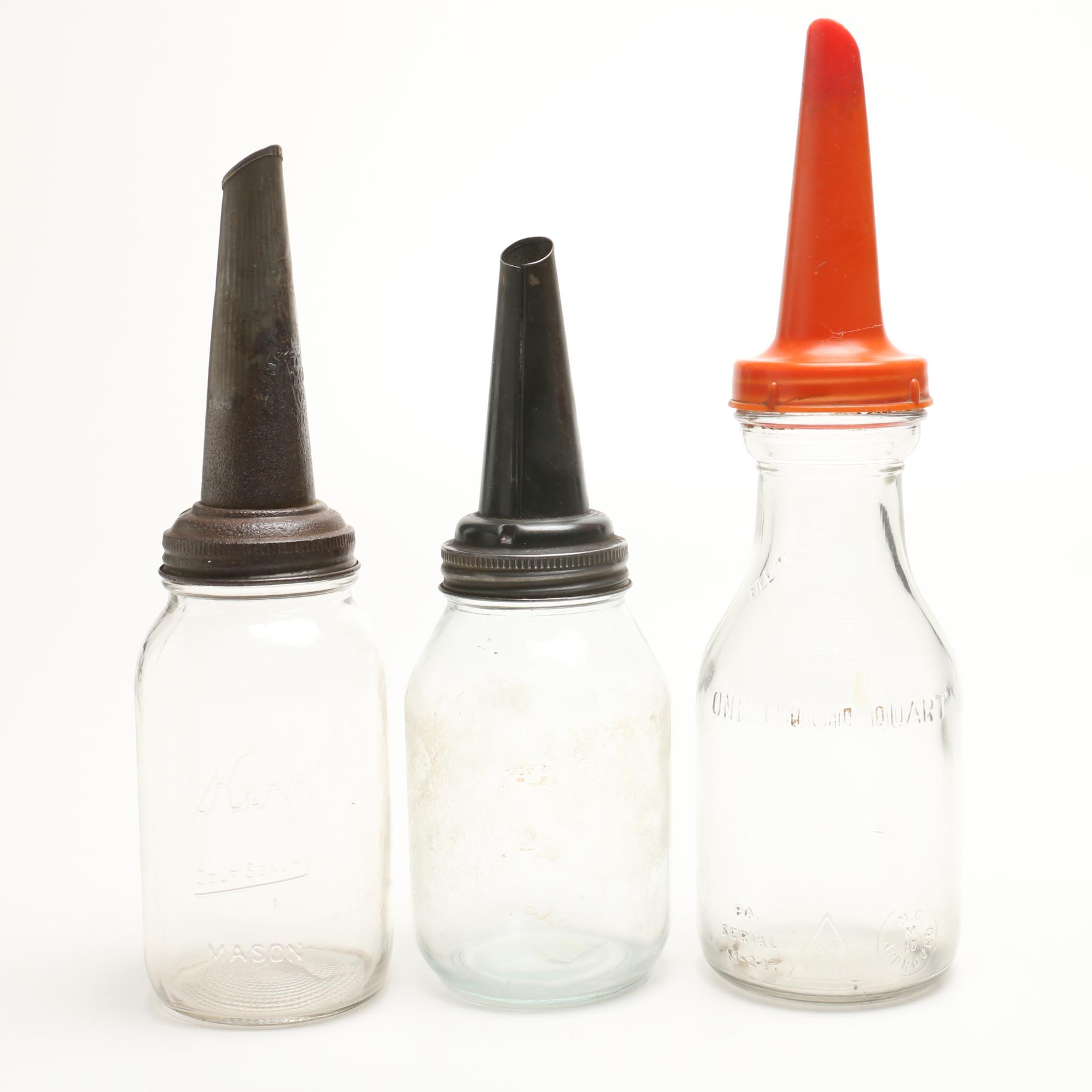 Vintage Quart Oil Bottles with Spouts Featuring Mobil Oil AF