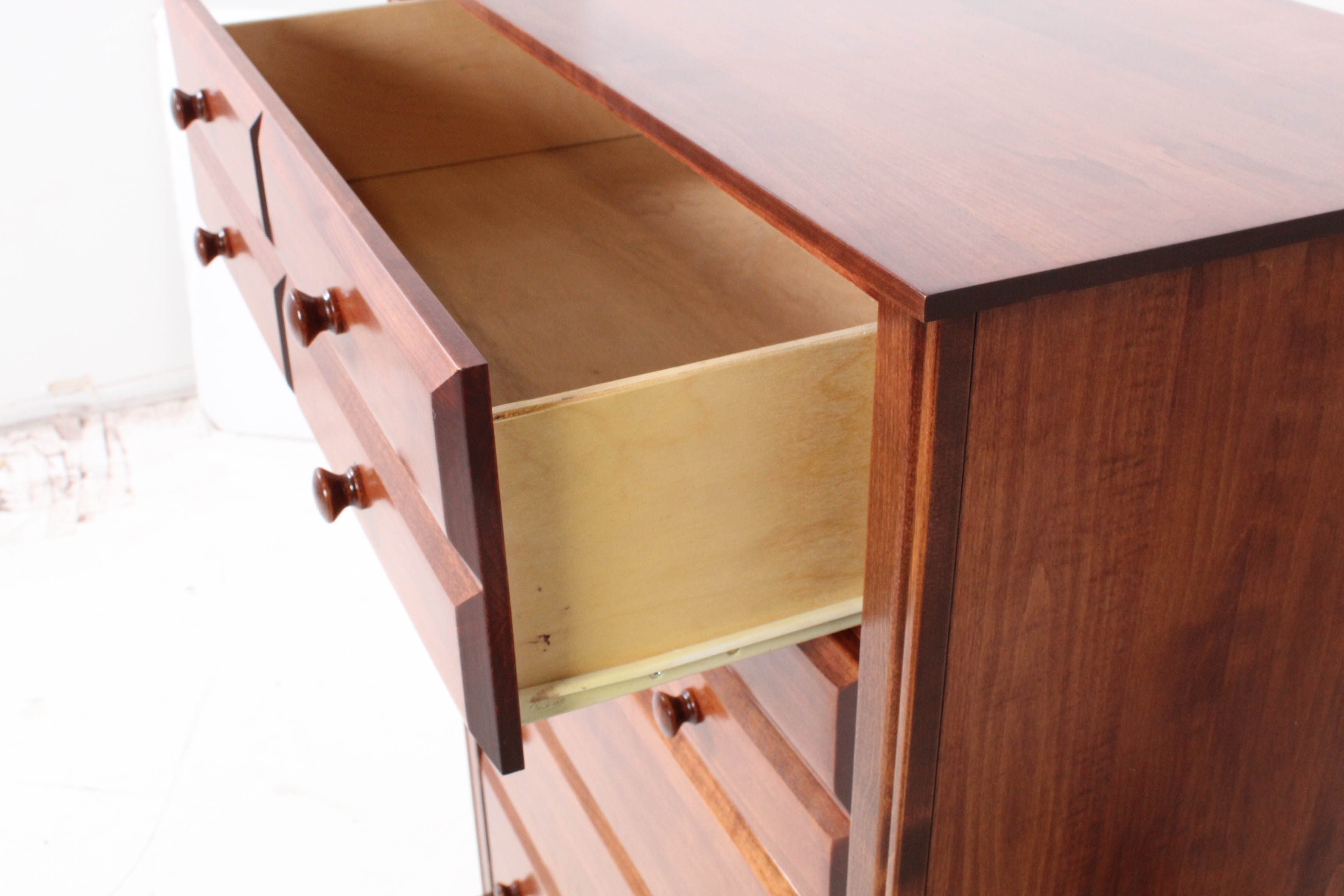 Maple Chest of Drawers