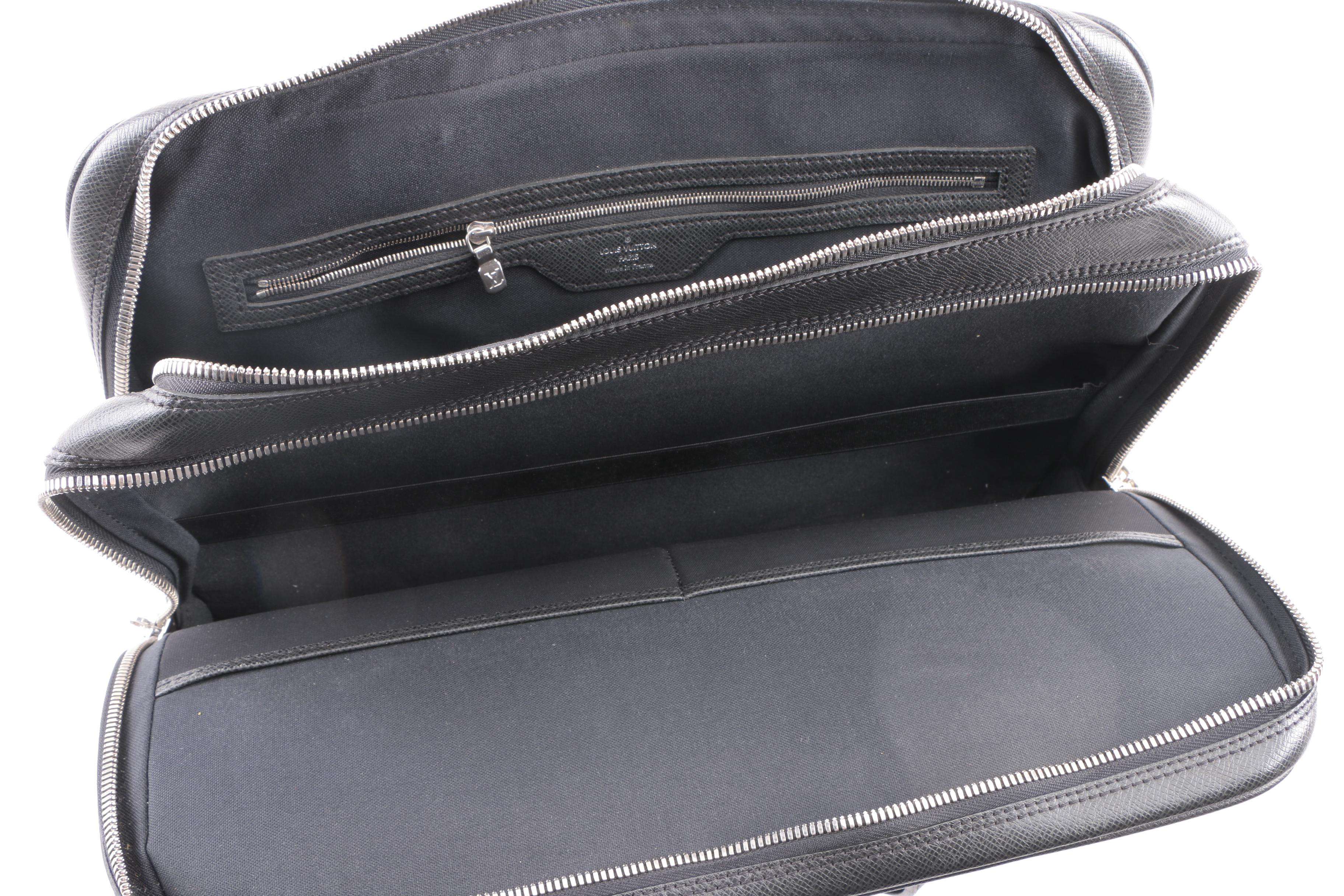 2010 Louis Vuitton Paris Black Taiga Leather Odessa Briefcase