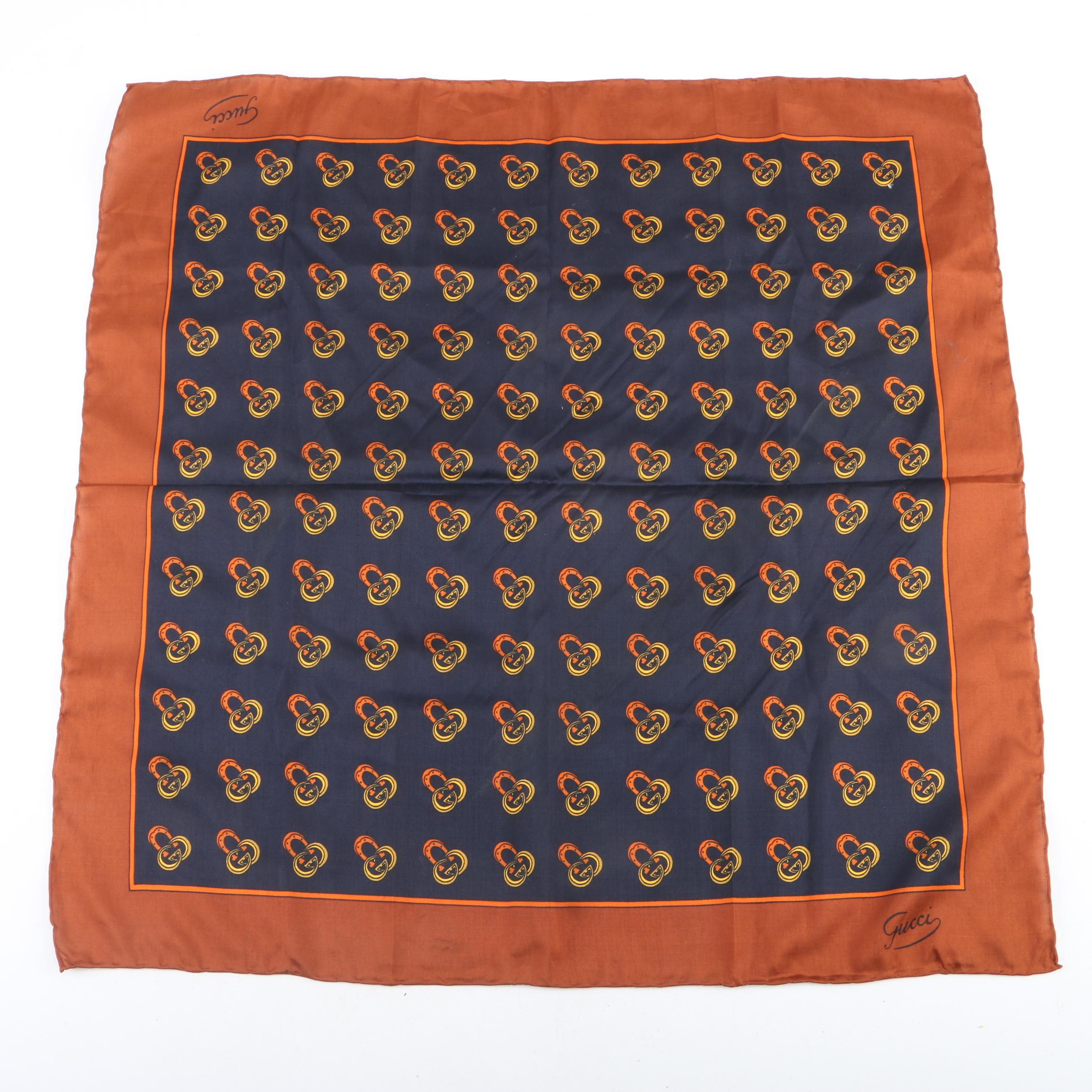 1970s Vintage Gucci Horseshoe Print Silk Scarf