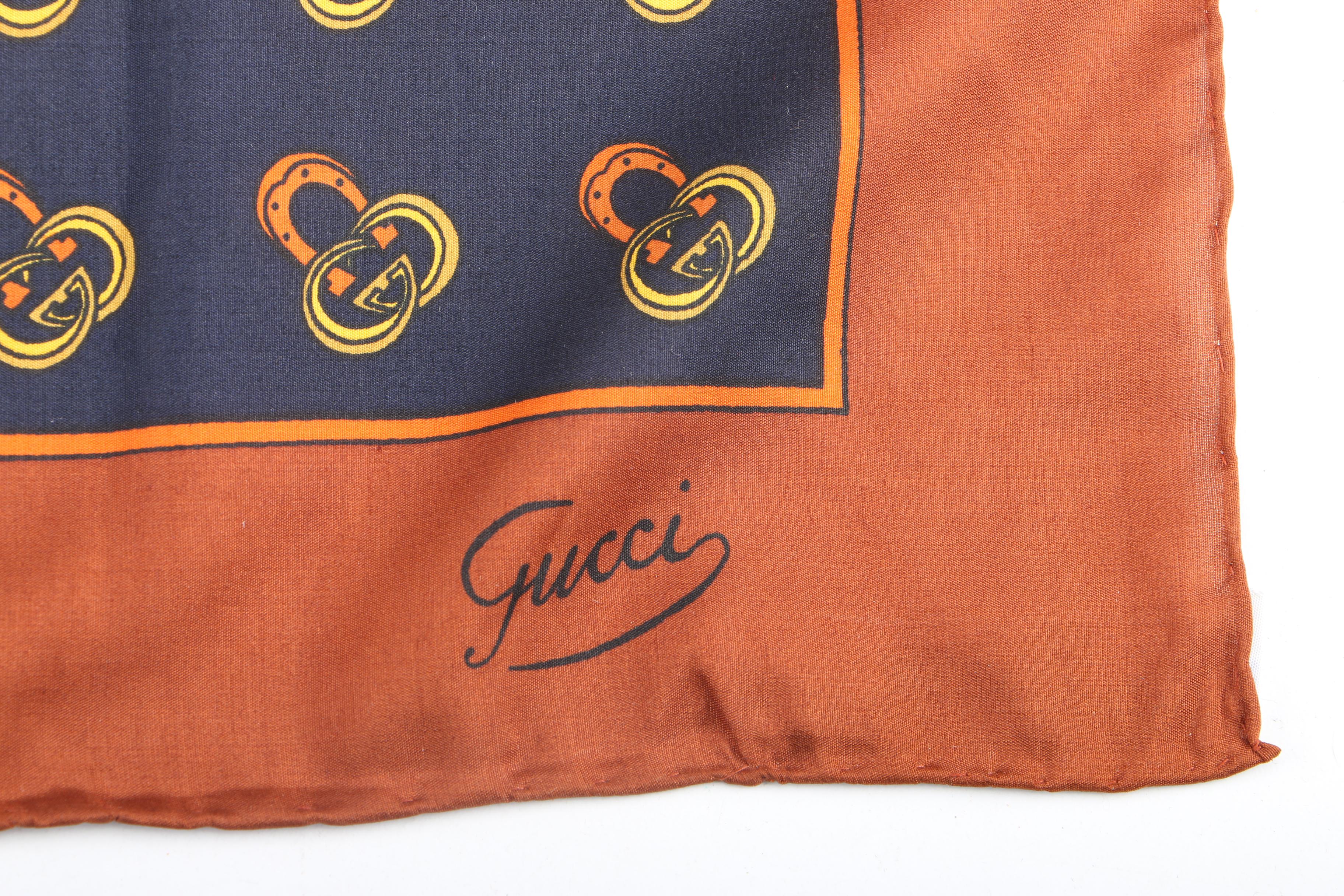 1970s Vintage Gucci Horseshoe Print Silk Scarf
