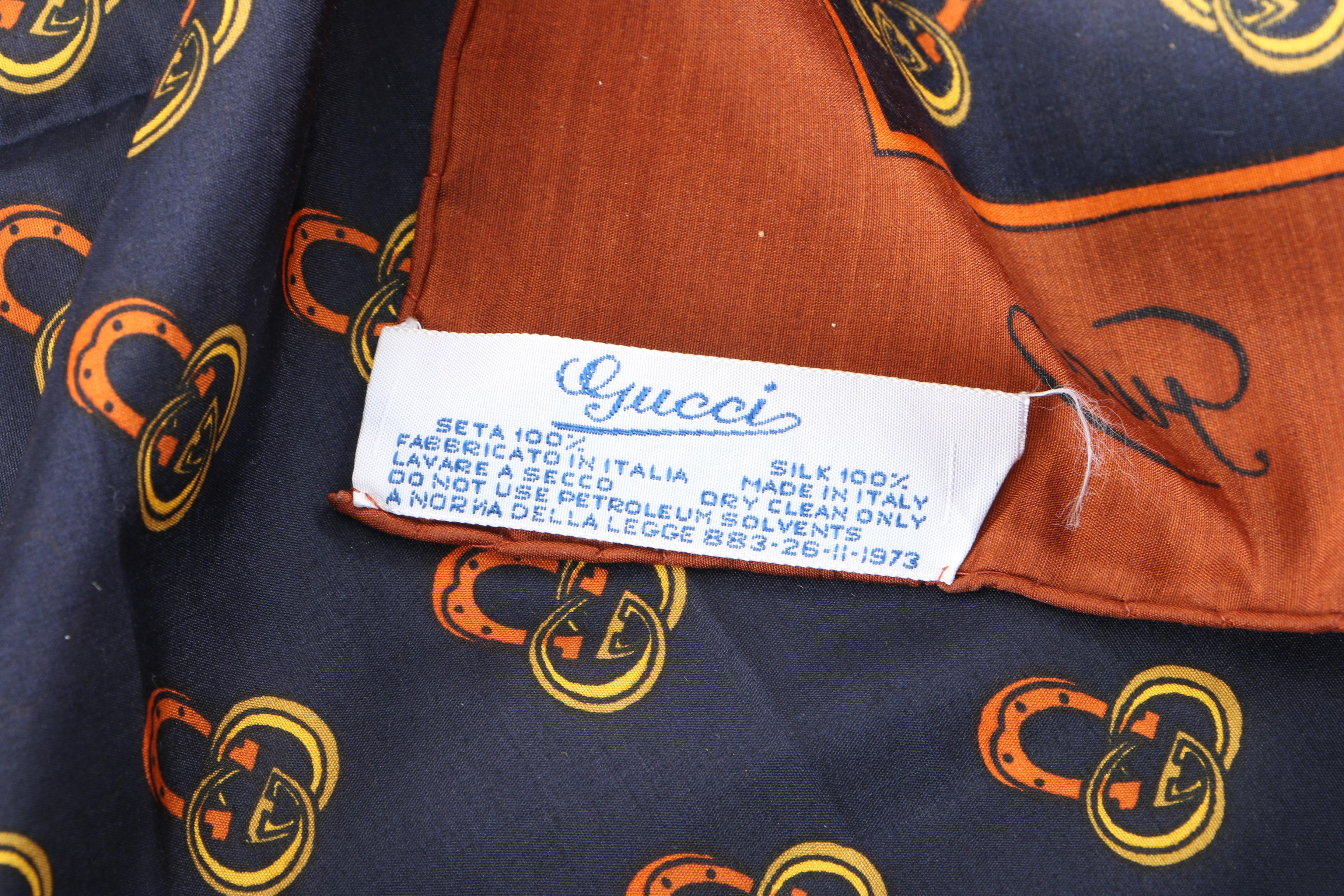 1970s Vintage Gucci Horseshoe Print Silk Scarf