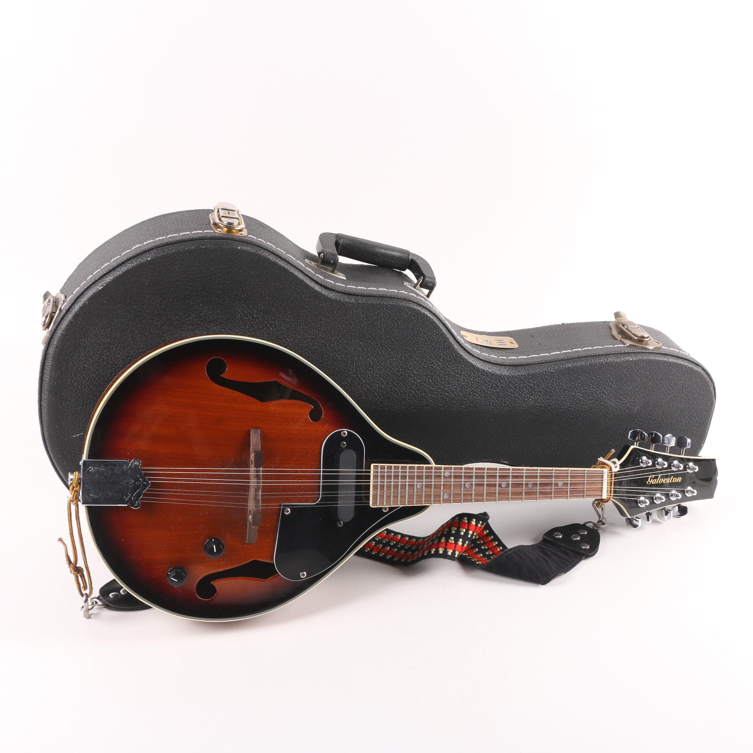 Galveston Electric/Acoustic Mandolin in Case