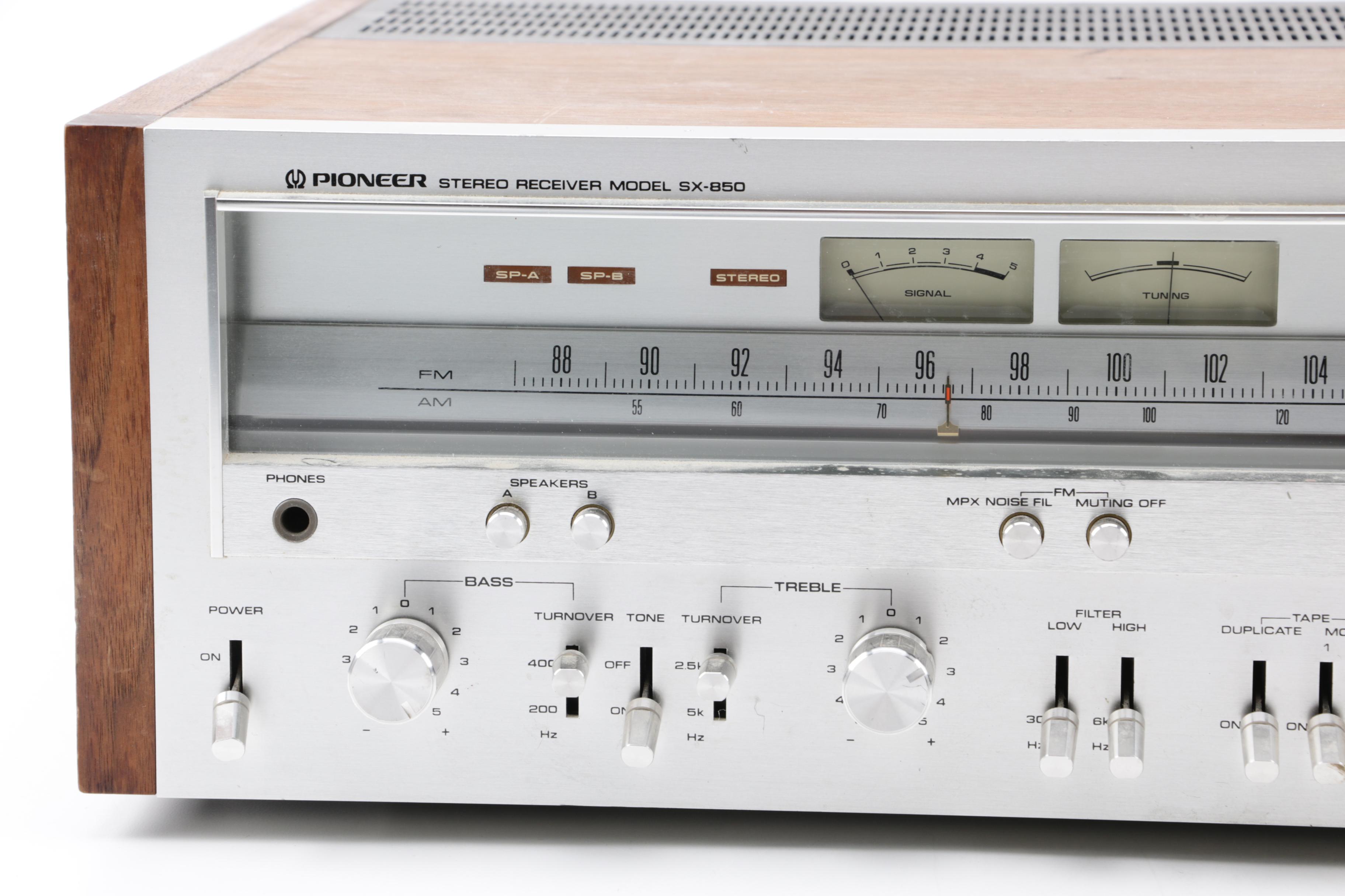 1970s Pioneer AM/FM Stereo Receiver
