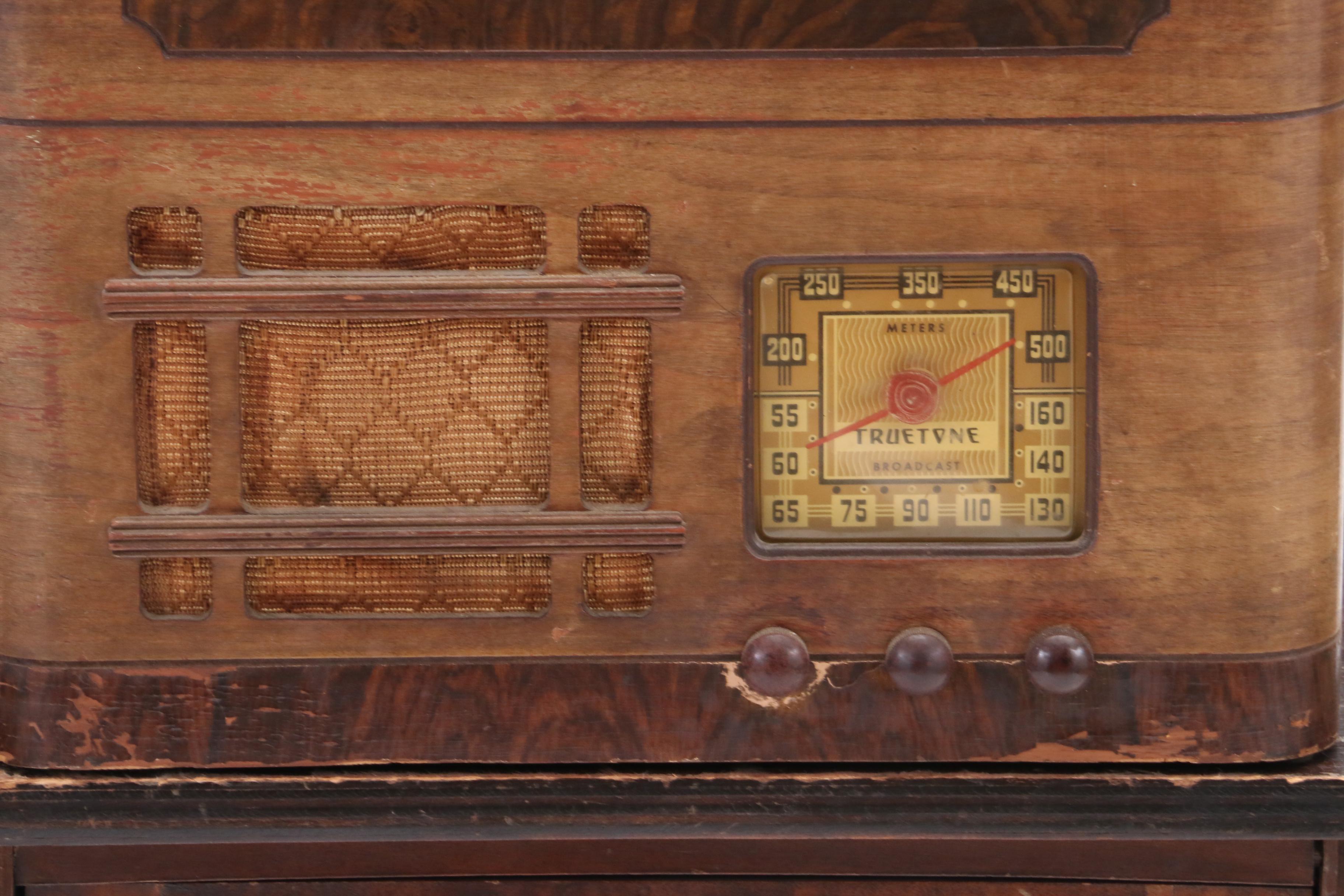 Vintage "Trutone" Radio and Cabinet