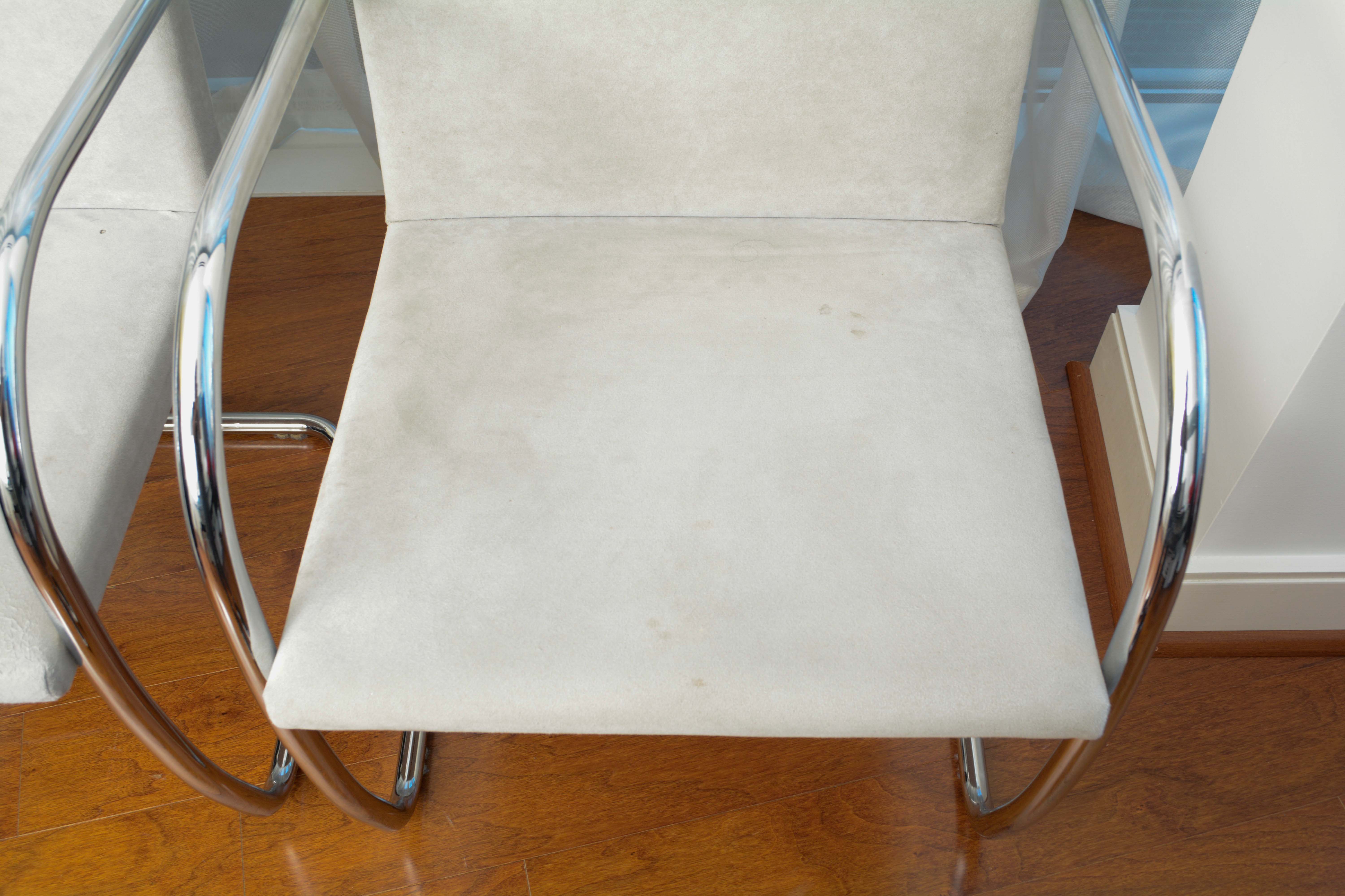 Bauhaus Style Suede Cantilever Chairs by Alivar