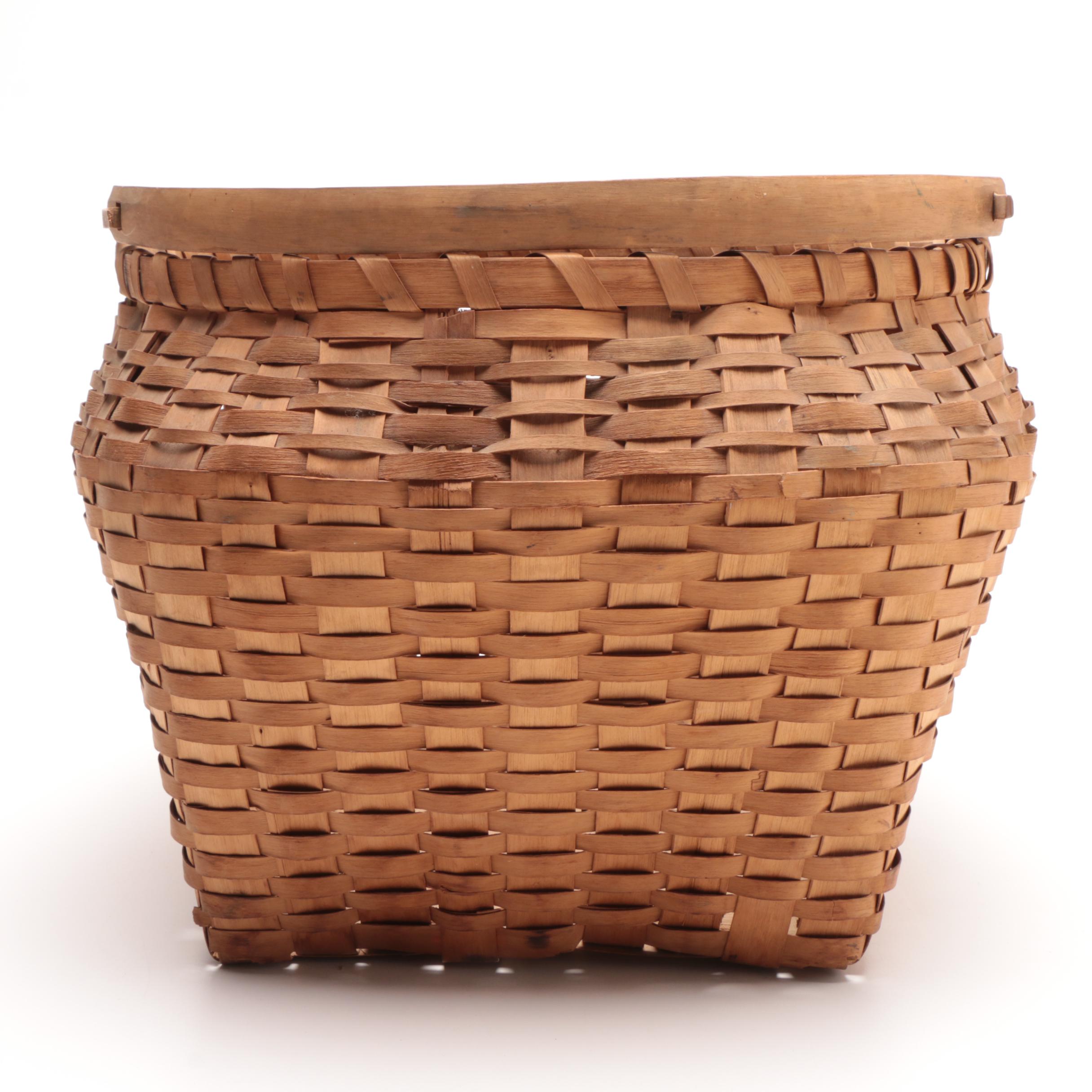 Winnebago Ho Chunk Woven Ash Basket