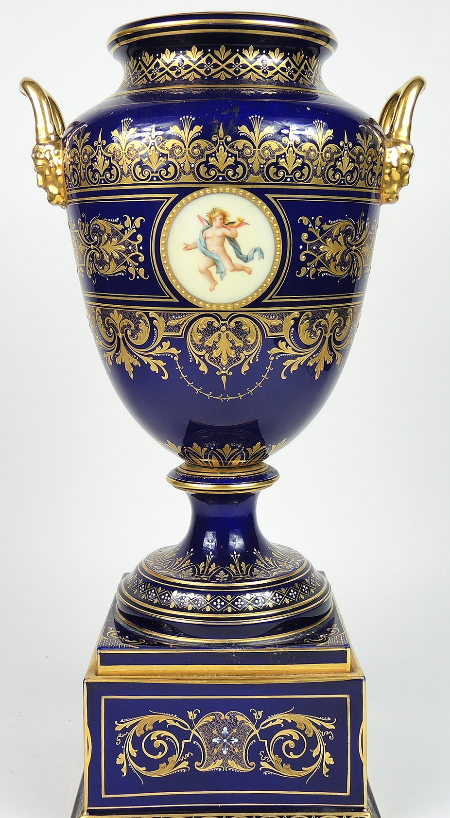 F. Koller Royal Vienna Painted Porcelain Urn "Raub der Europa"