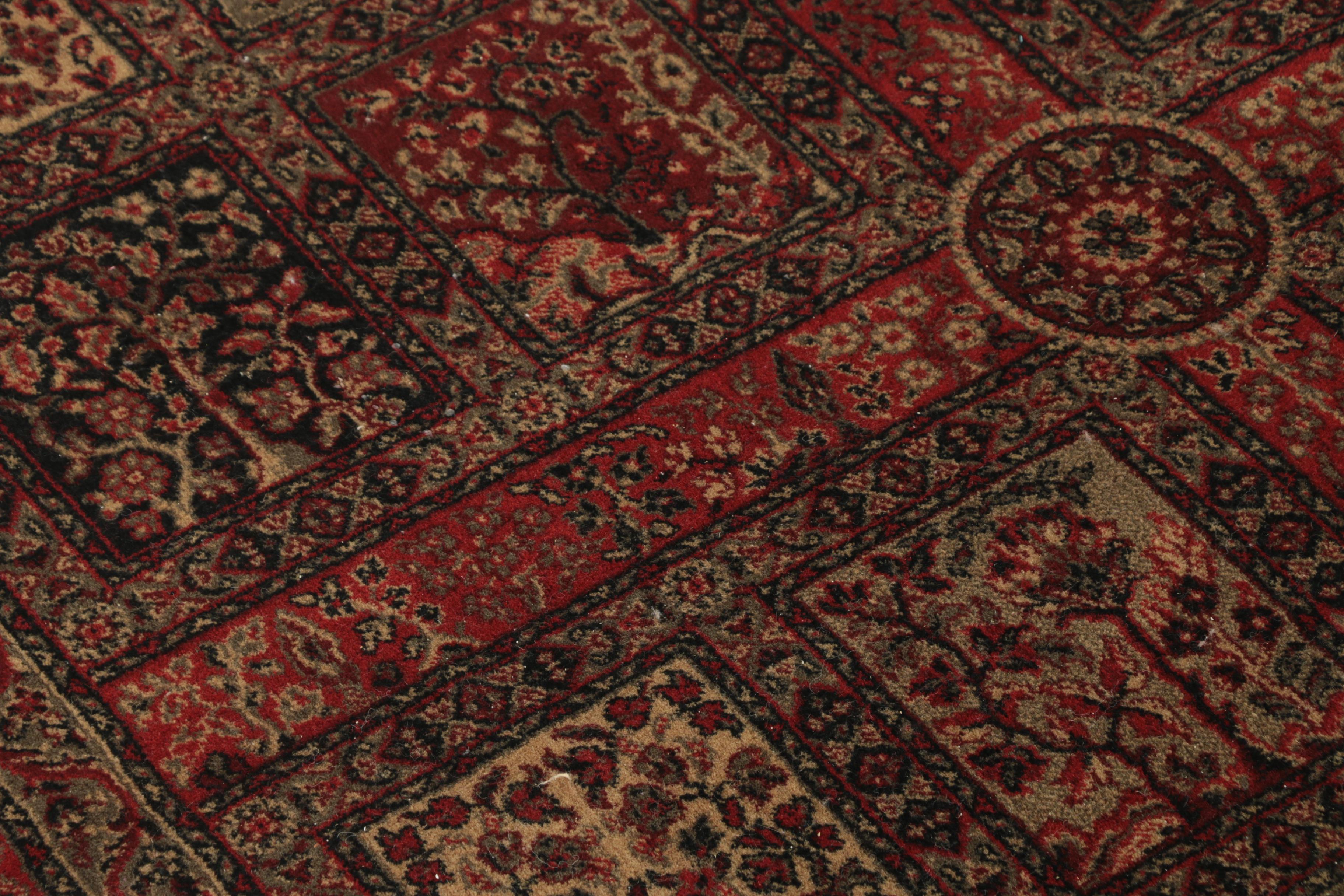 Power-Loomed Belgian "Taj Mahal" Wool Area Rug by Couristan