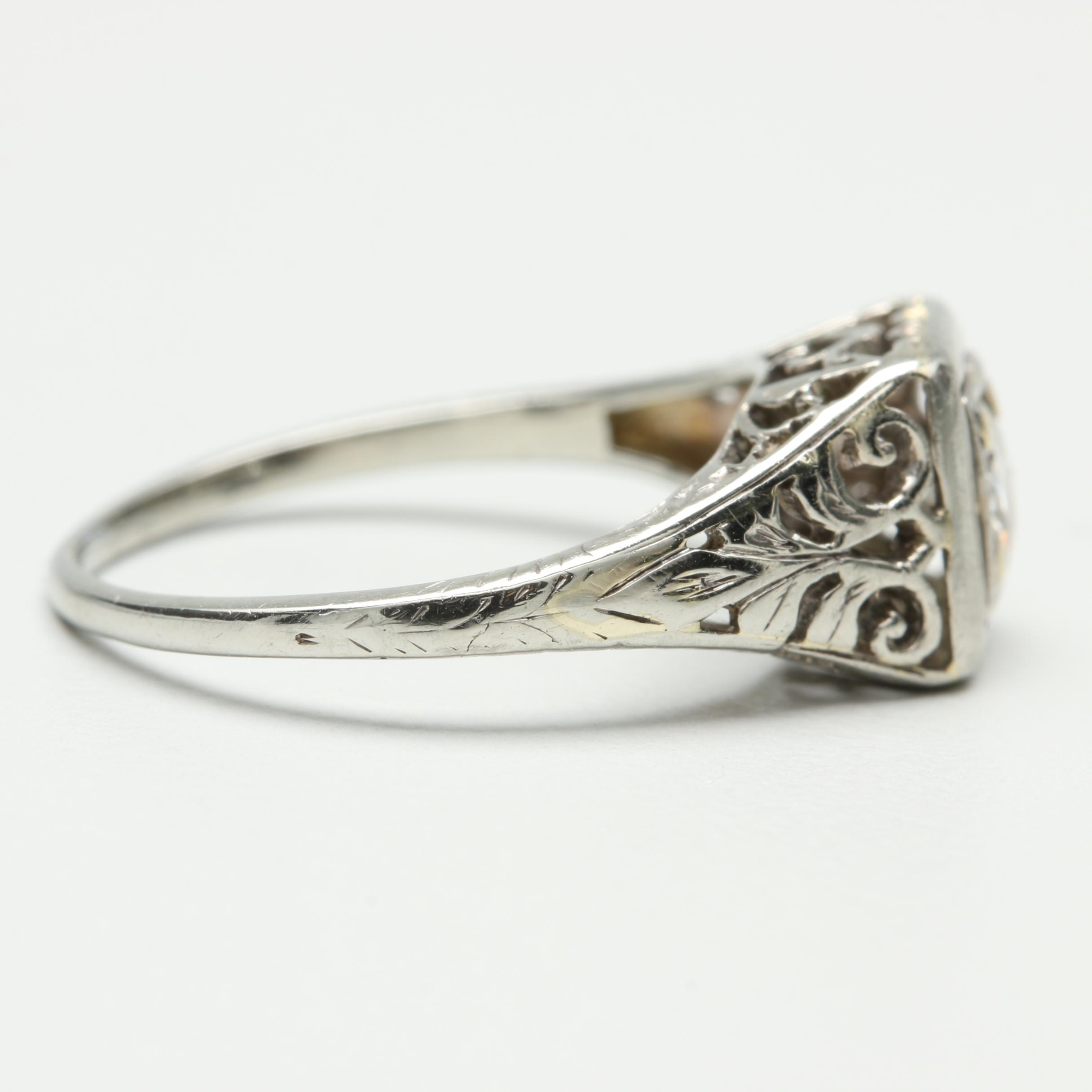 Vintage 18K White Gold Diamond Ring