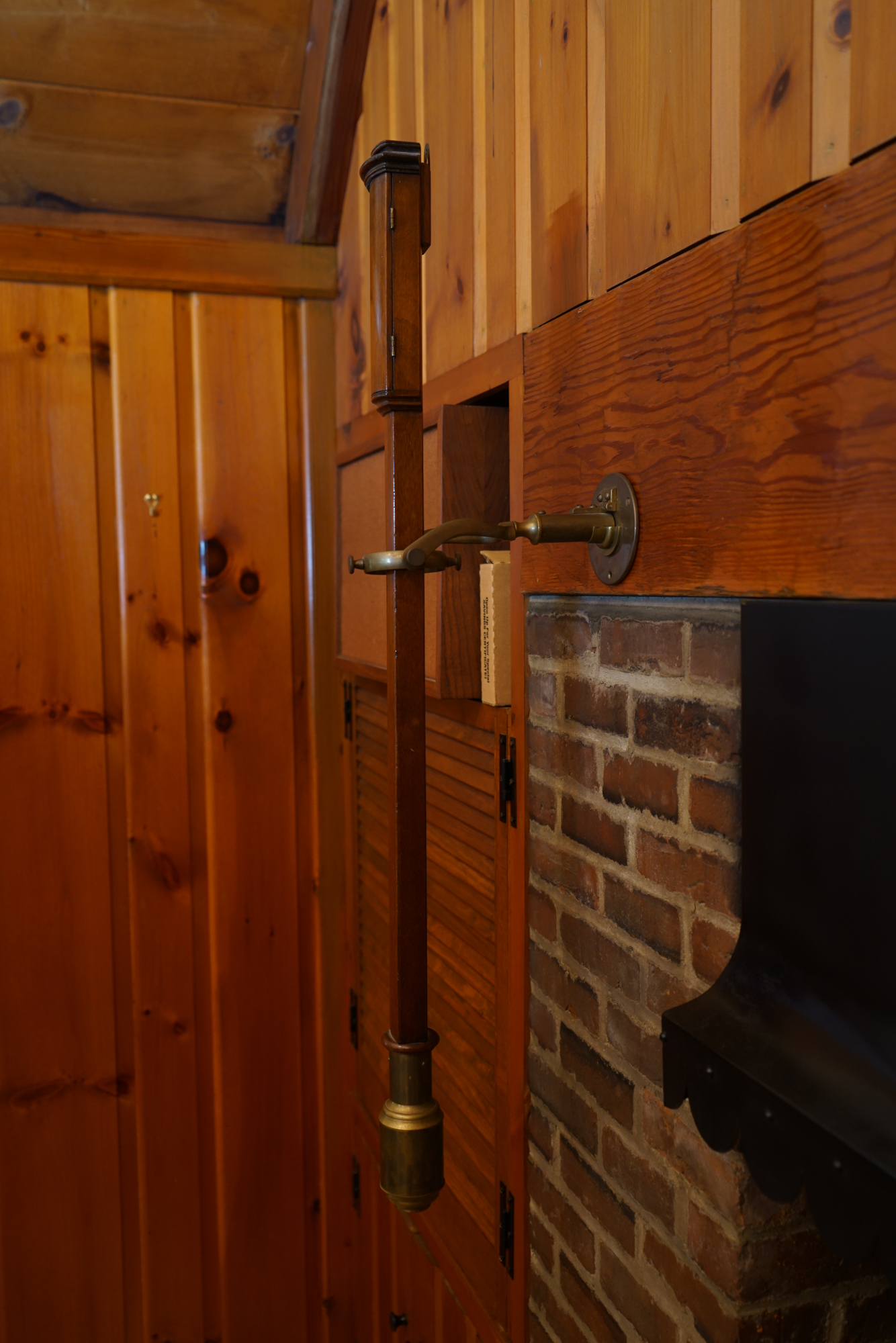 Antique Gimbaled Vertical Marine Barometer